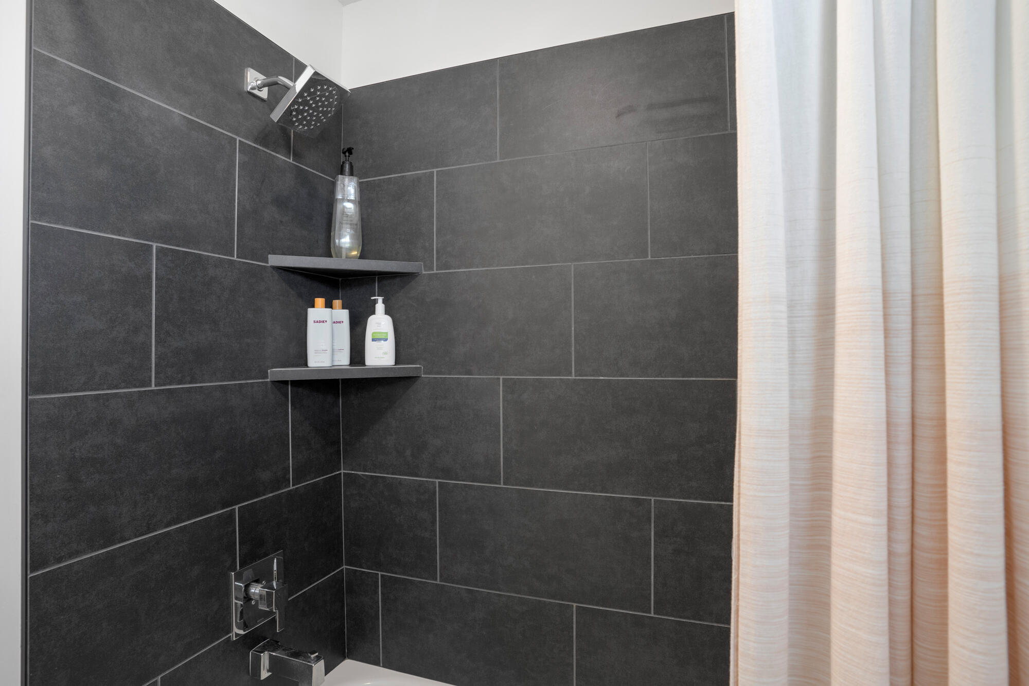 AUBURN HILLS - Residential