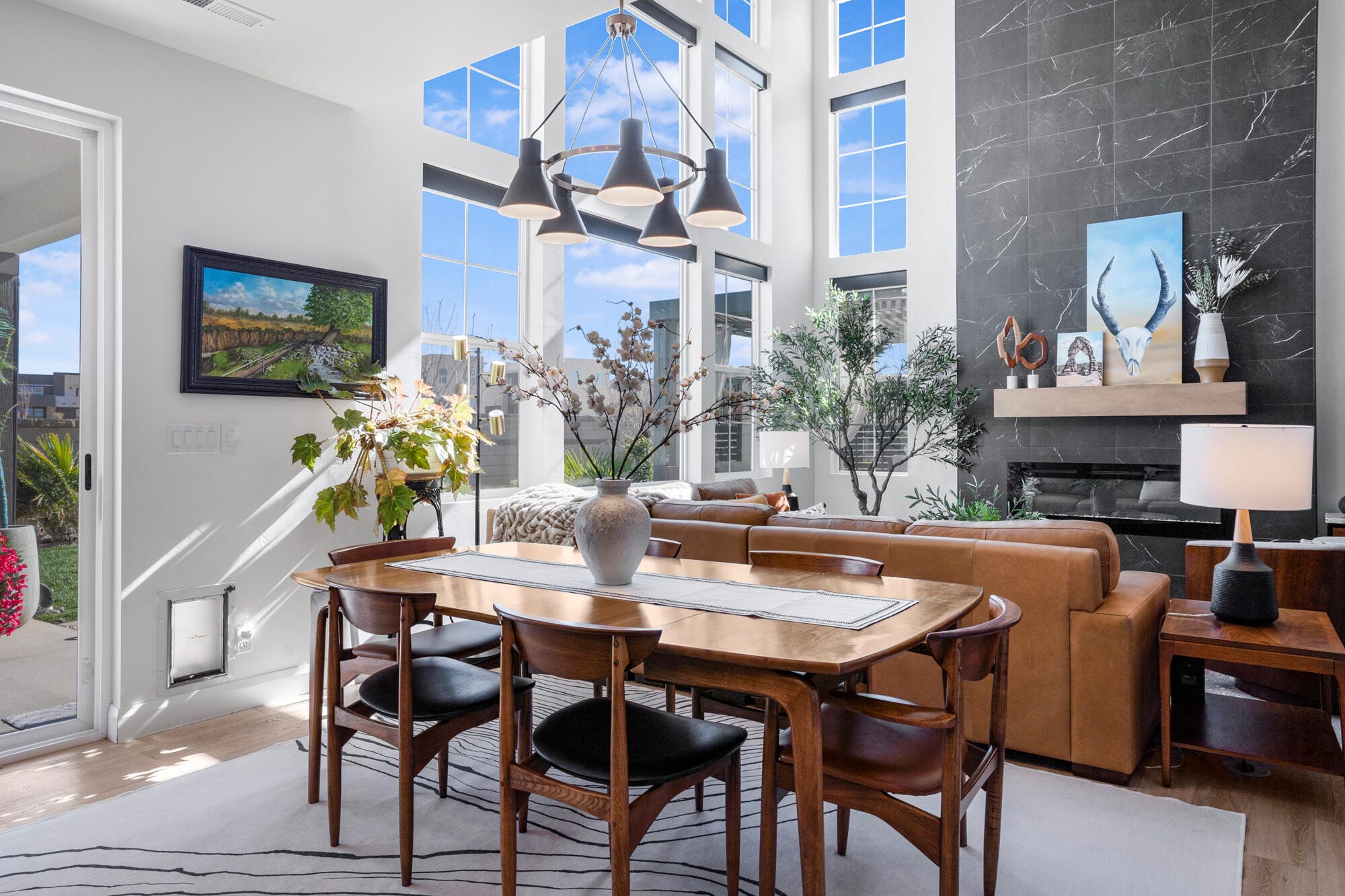 AUBURN HILLS - Residential