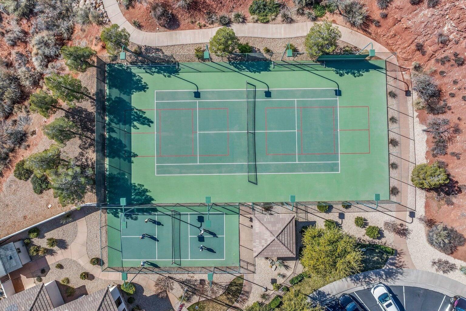 CORAL CANYON - Residential