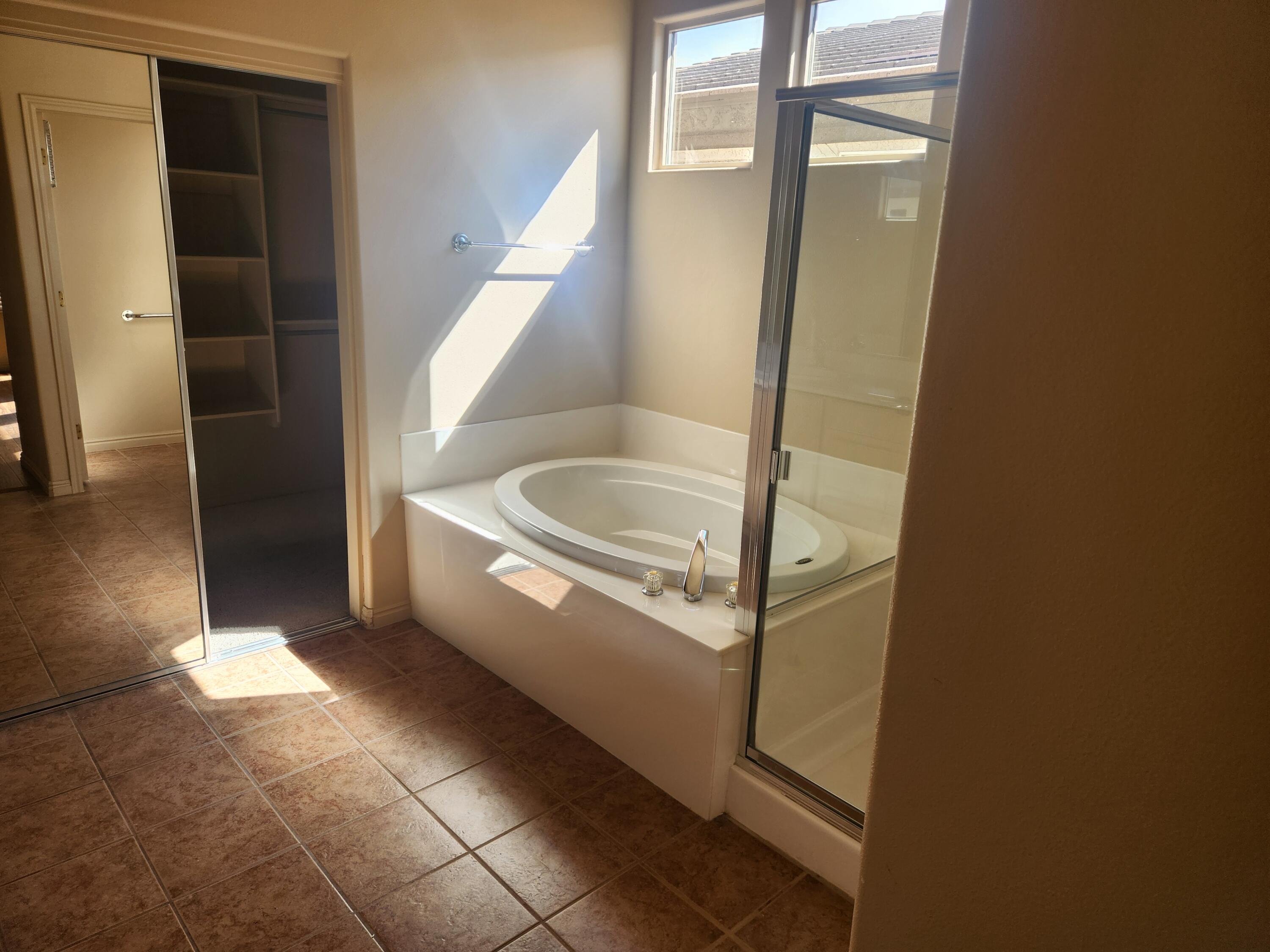 CORAL CANYON - Residential