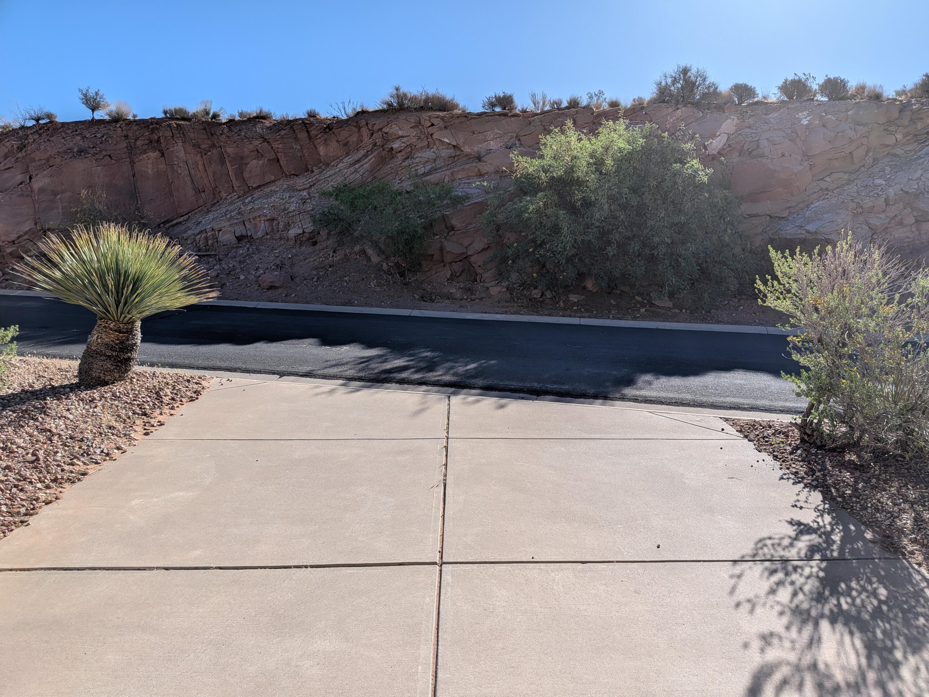 CORAL CANYON - Residential
