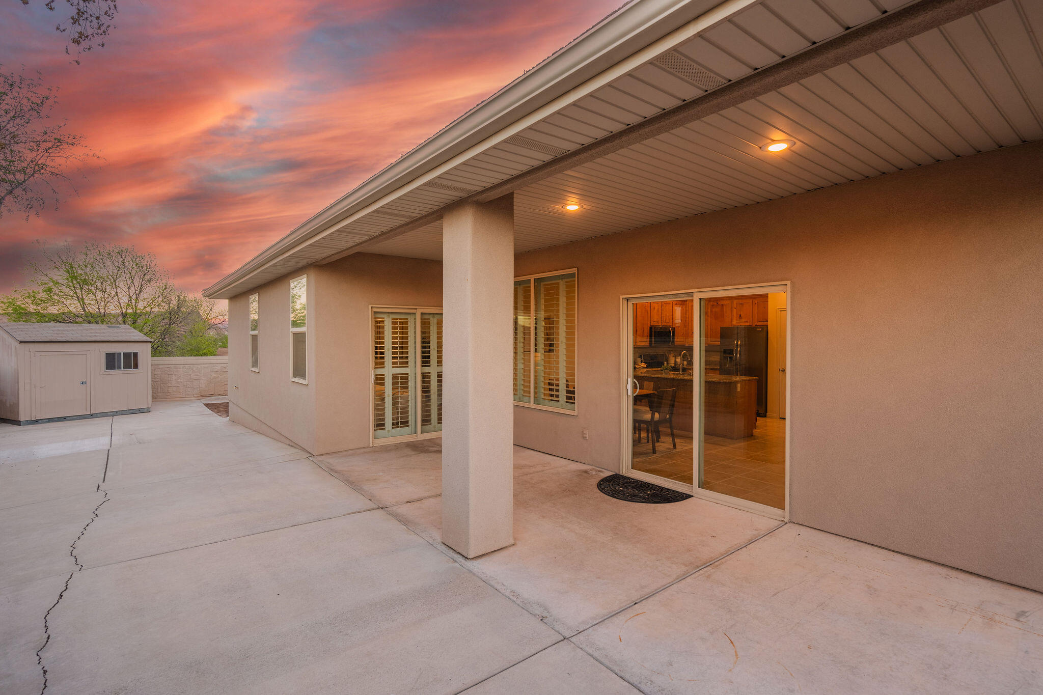 BLOOMINGTON HILLS - Residential