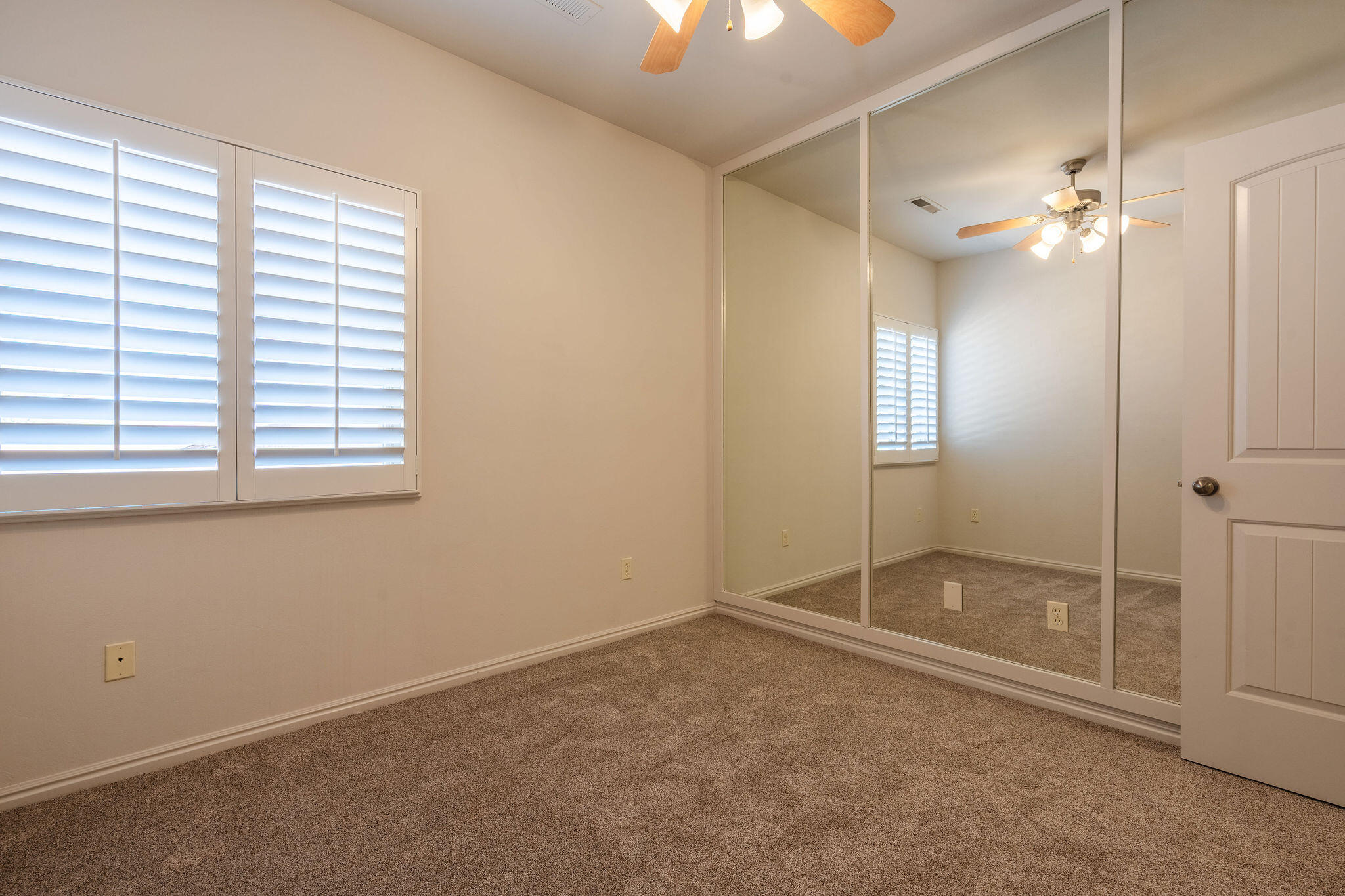 BLOOMINGTON HILLS - Residential