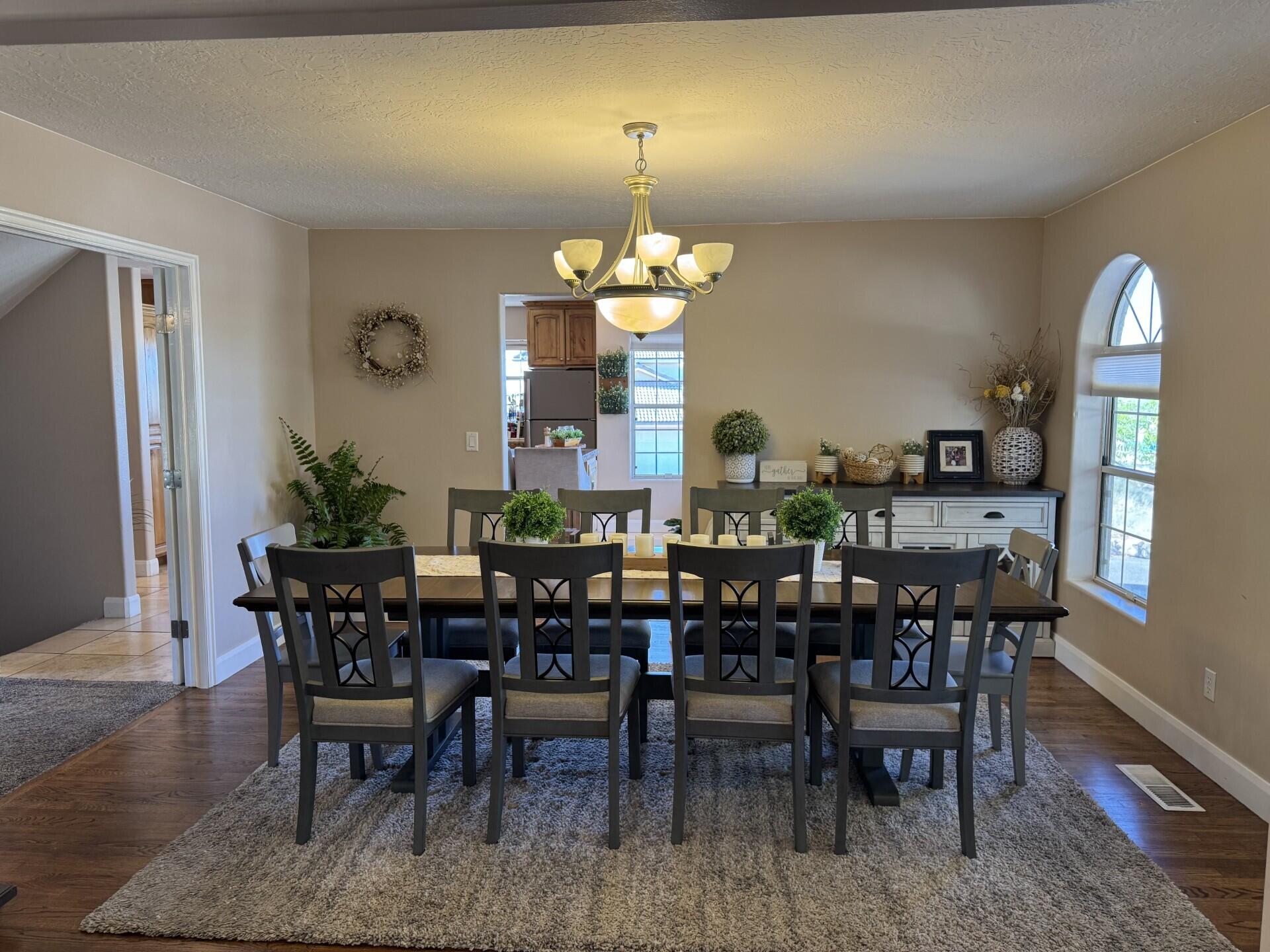 WINCHESTER HILLS - Residential