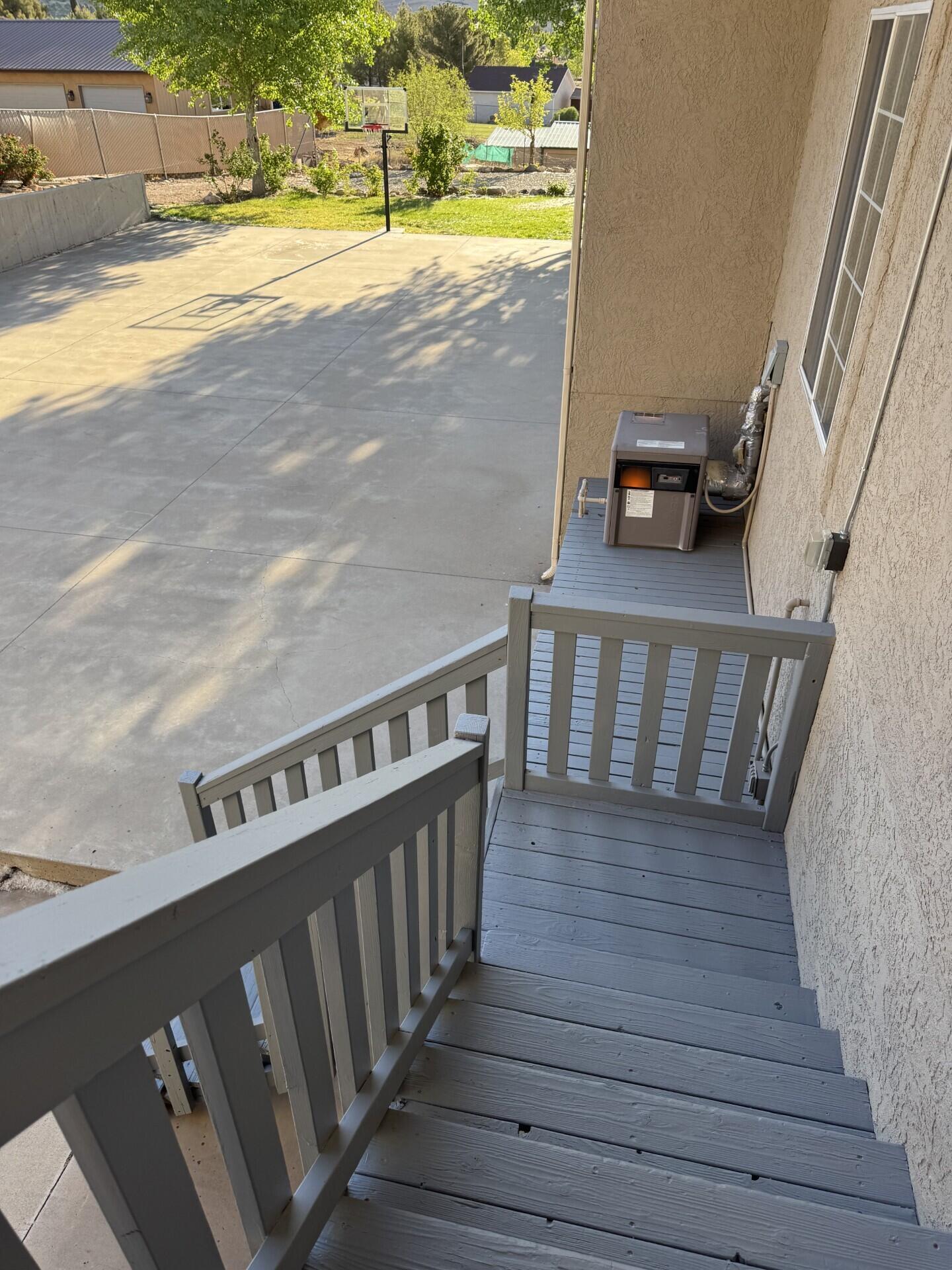 WINCHESTER HILLS - Residential