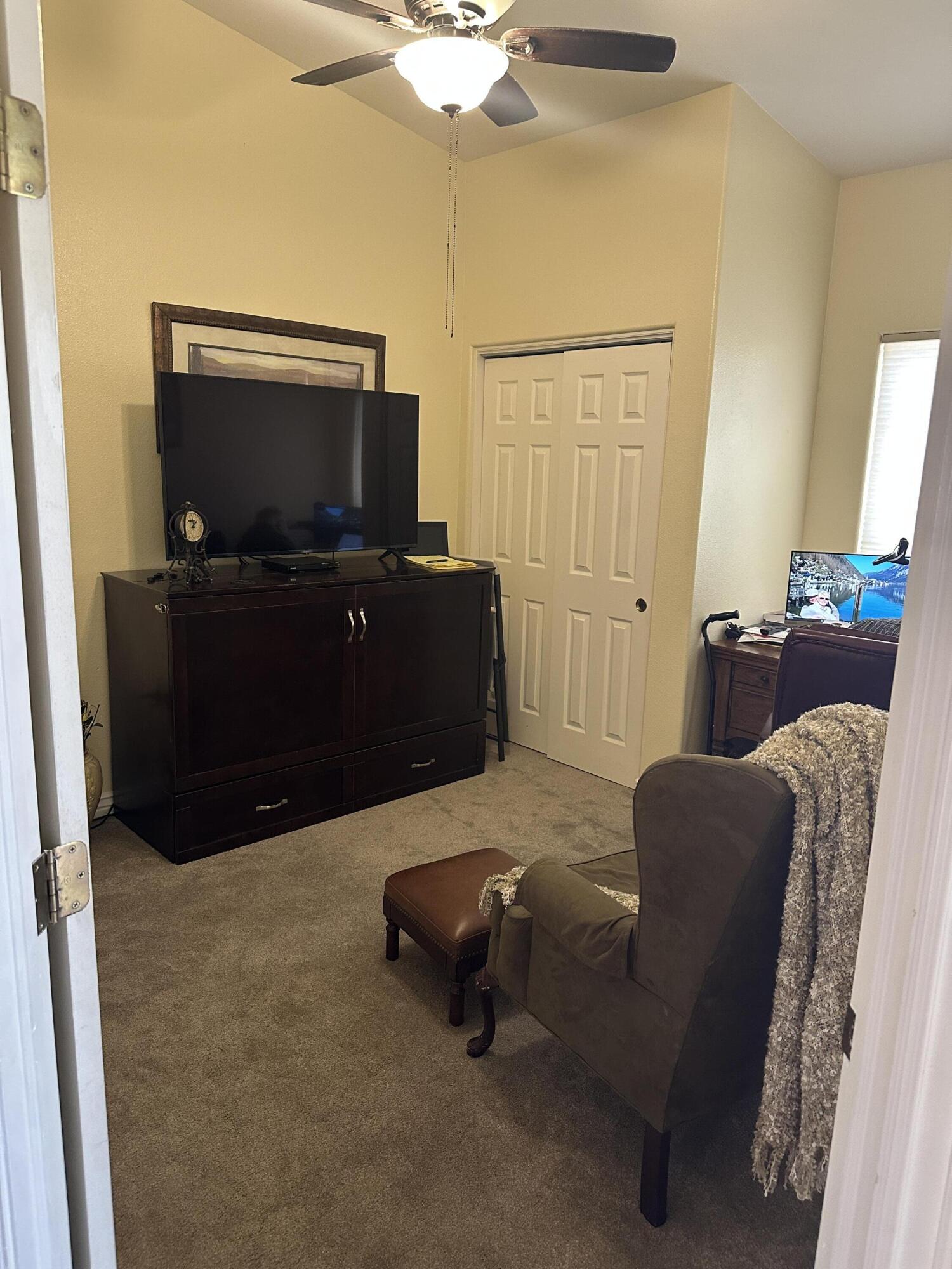 ST GEORGE TOWNSITE - Residential