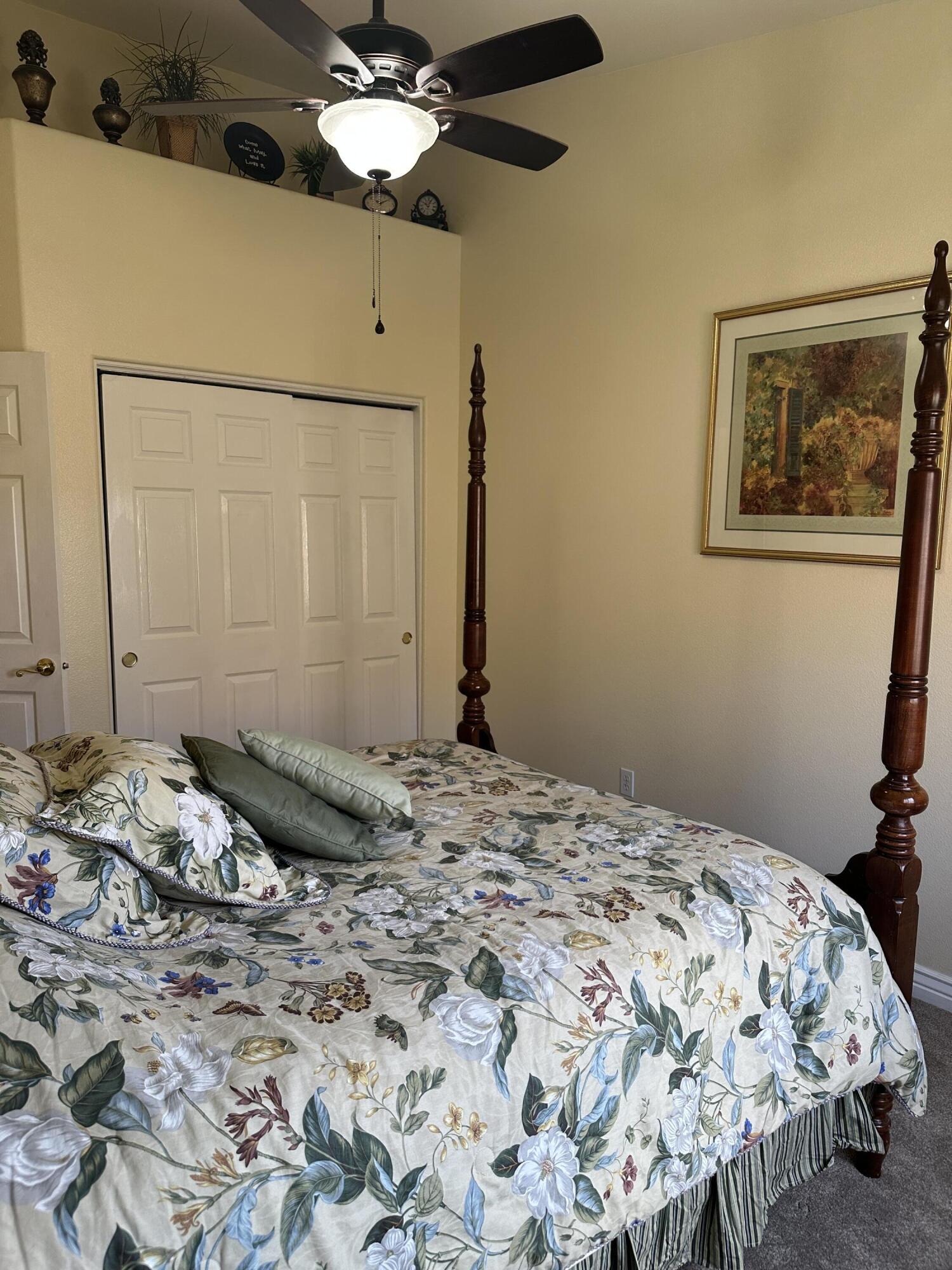 ST GEORGE TOWNSITE - Residential