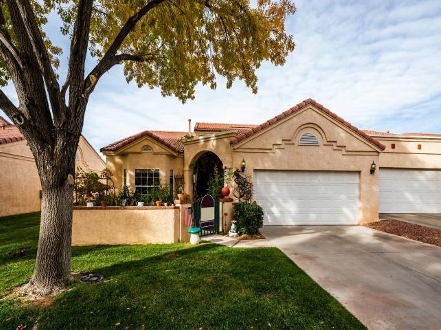 Beautifully upgraded 3bed/2 bath home located in gated community! End Unit includes vaulted ceilings, fireplace, LVP and tile floors, granite, stainless appliances, water softener, Hunter Douglas blinds, and built in garage storage cabinets. 
HOA includes: Clubhouse with pool and hot tub, exercise room, Exterior Bldg. Maint., gated, private road, Roof, water, and yard maintenance also included. Agent is related to Seller.