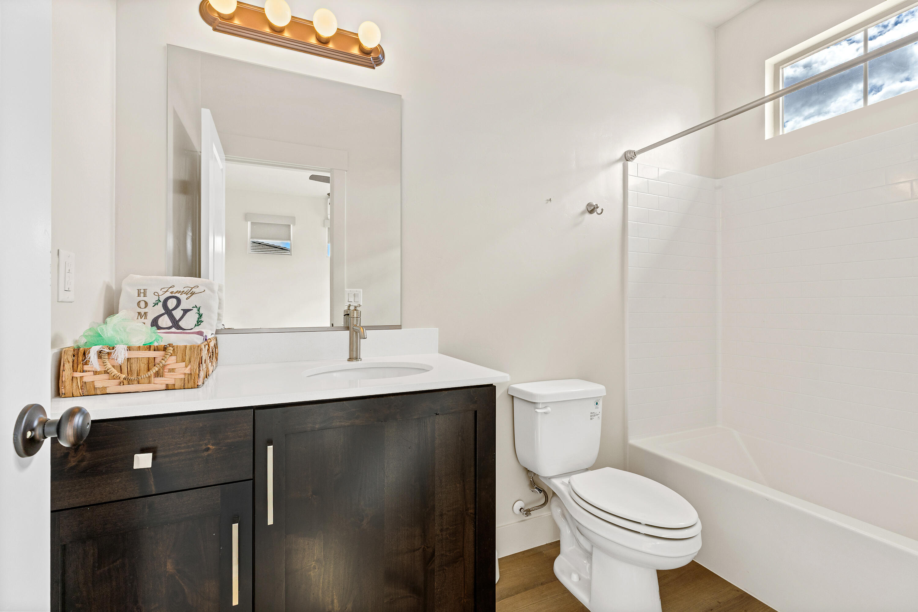 ROSEWOOD ESTES - Residential