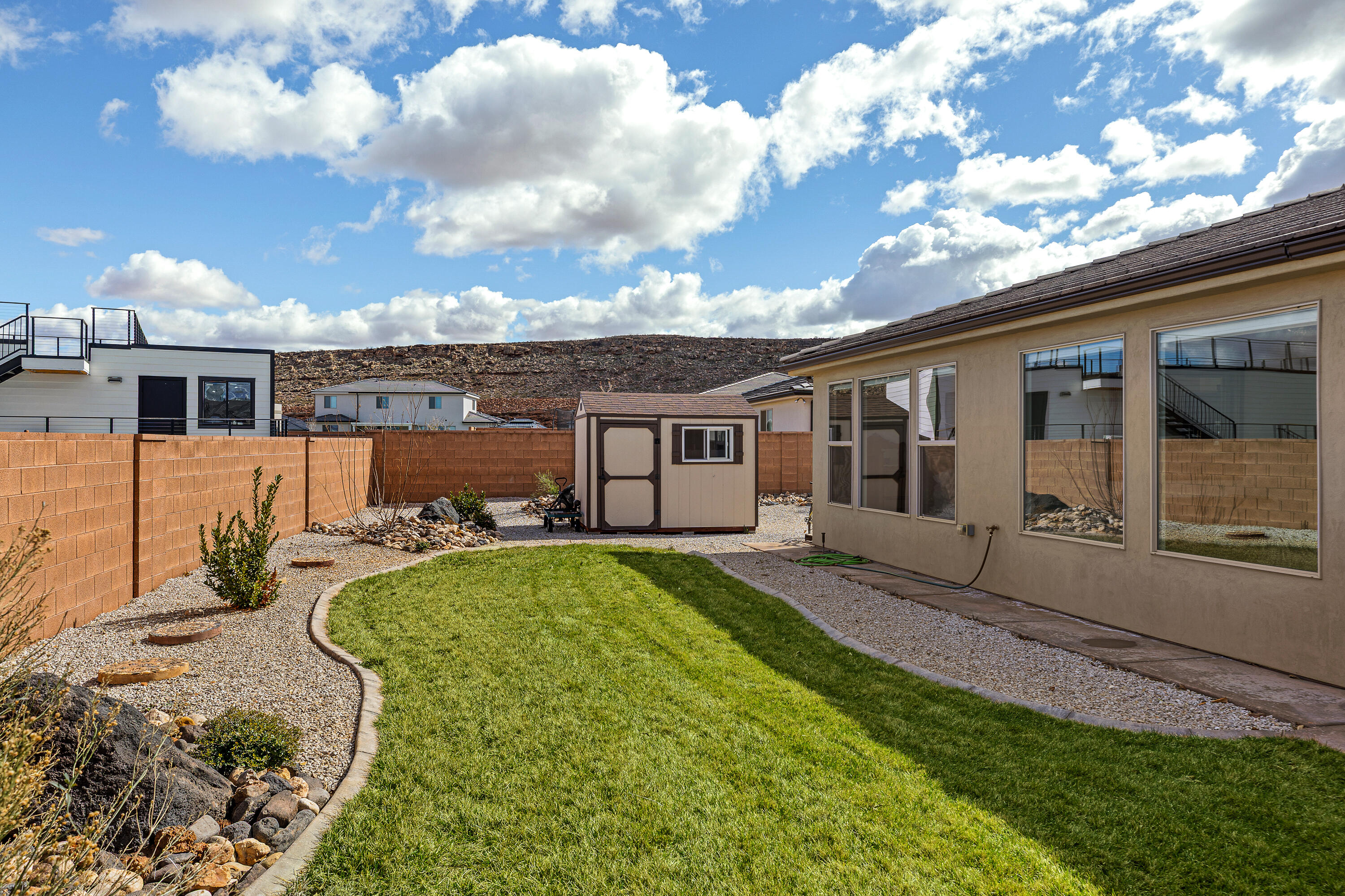 ROSEWOOD ESTES - Residential