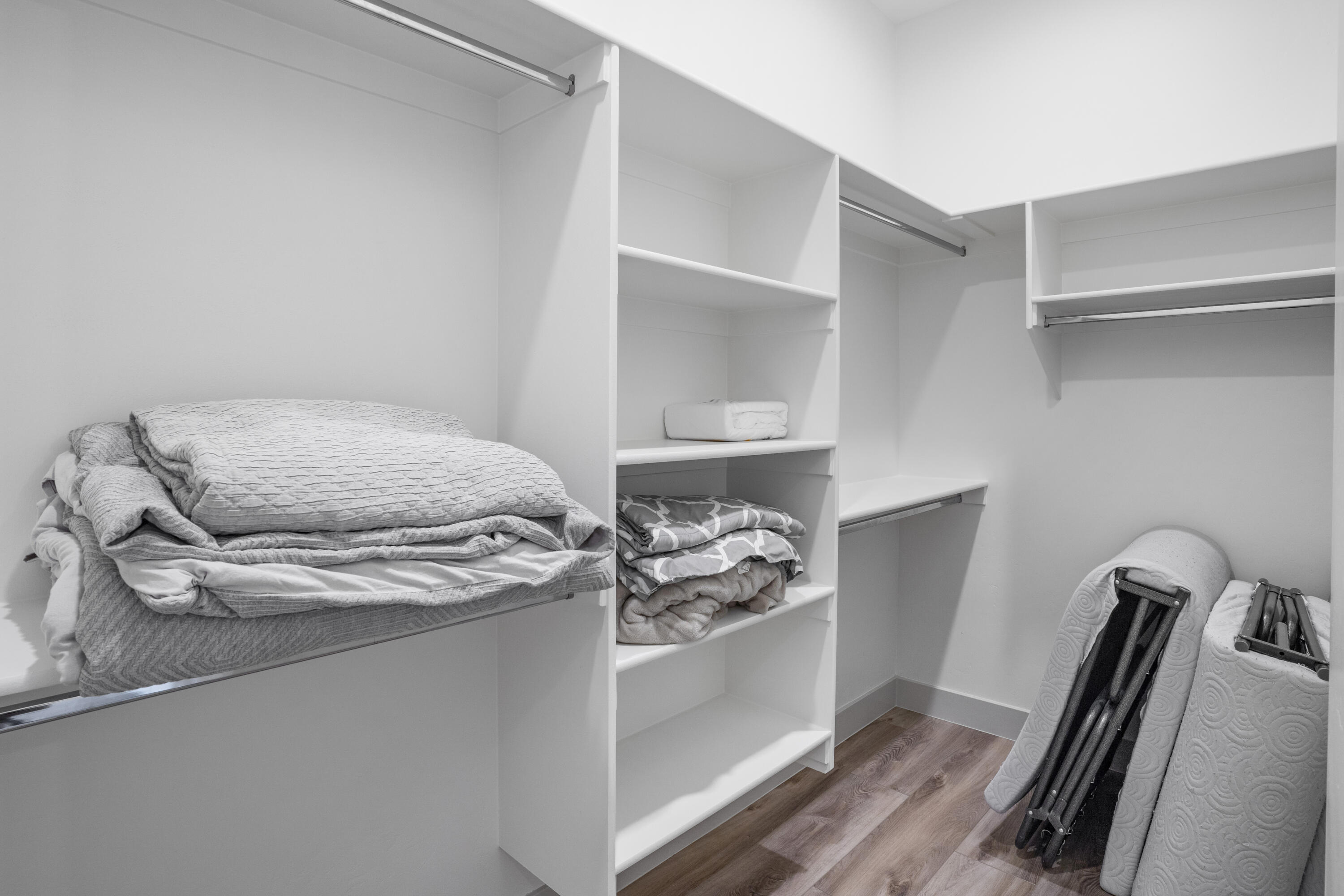 EIGHTH AT CORAL CANYON - Residential