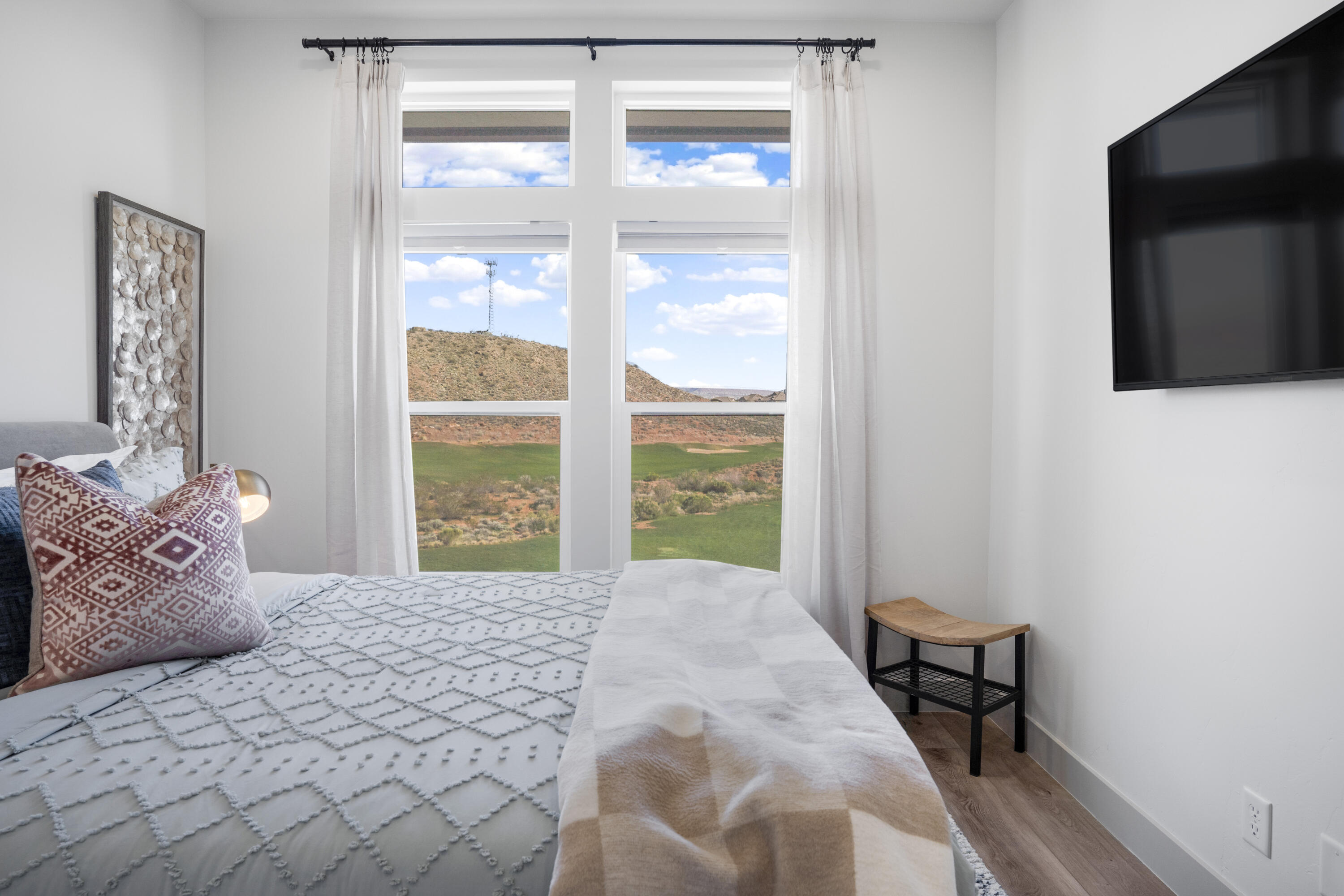 EIGHTH AT CORAL CANYON - Residential