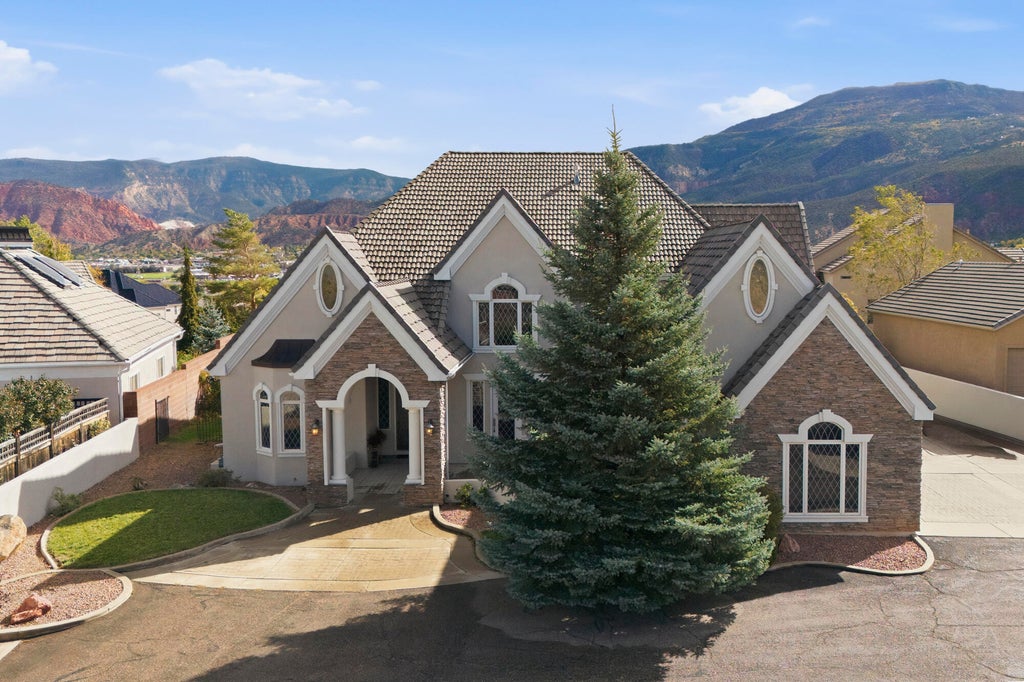Photo of 919 S 1850 W, Cedar City, UT 84720 (MLS # 26-277085)