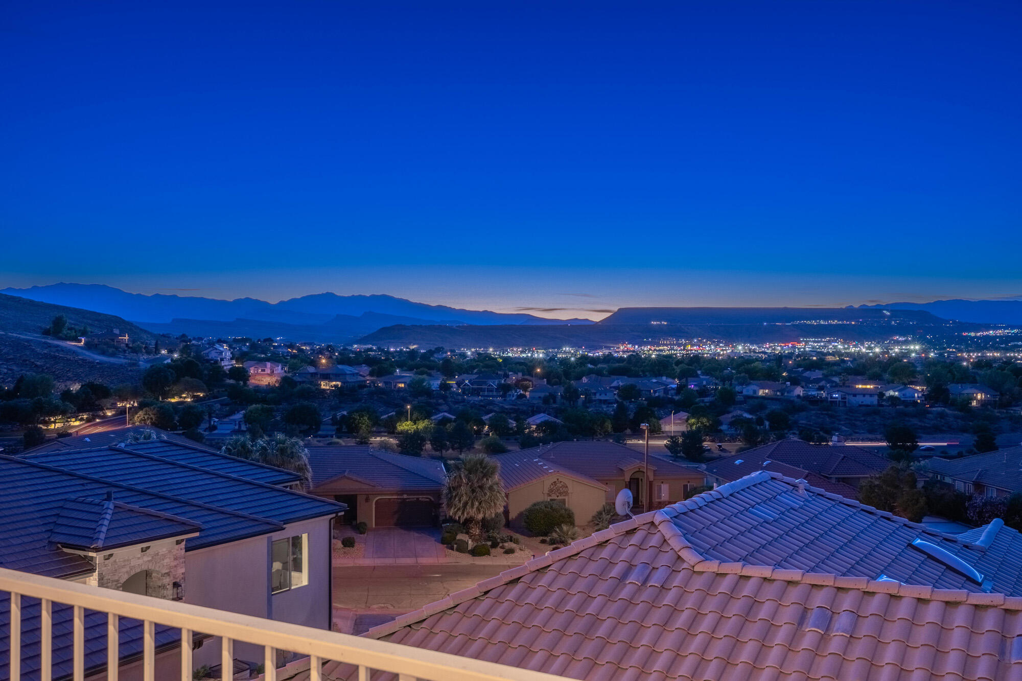 TAMARACK RIDGE ESTATES - Residential