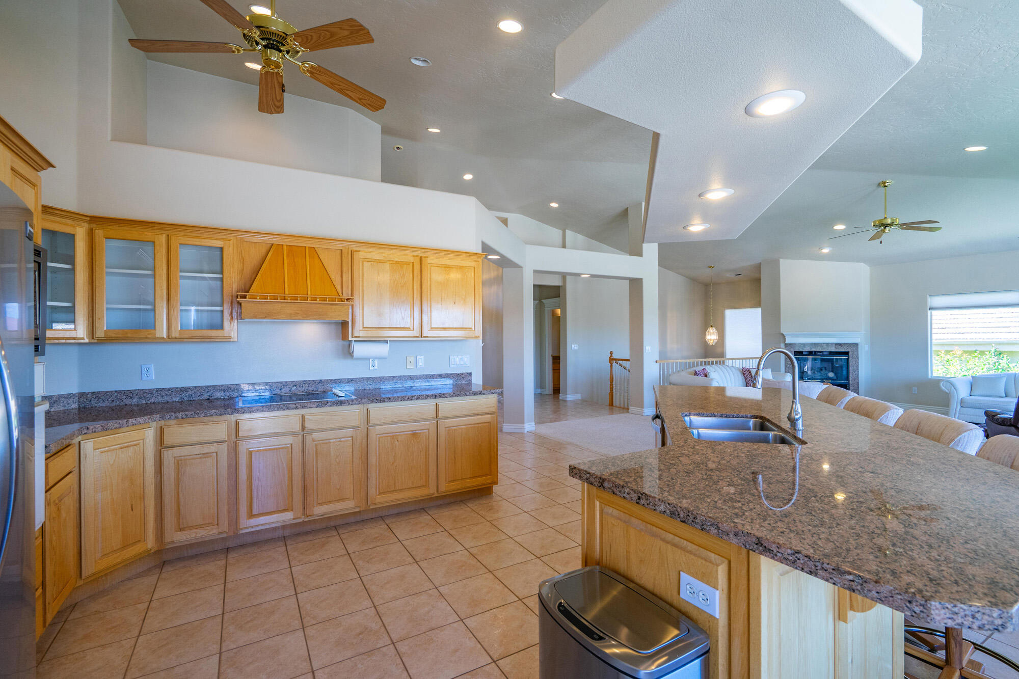 TAMARACK RIDGE ESTATES - Residential