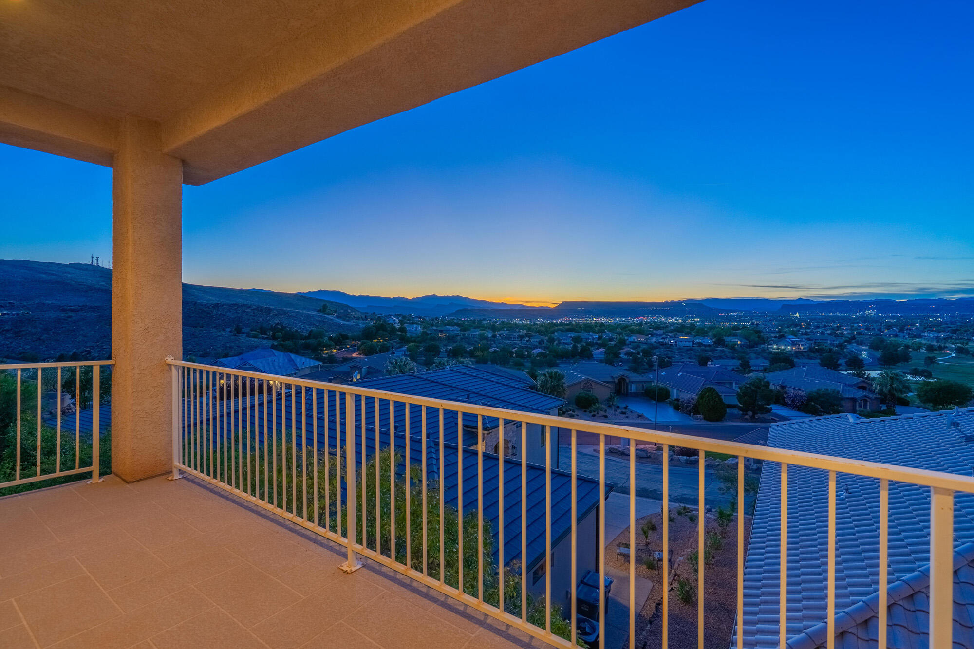 TAMARACK RIDGE ESTATES - Residential