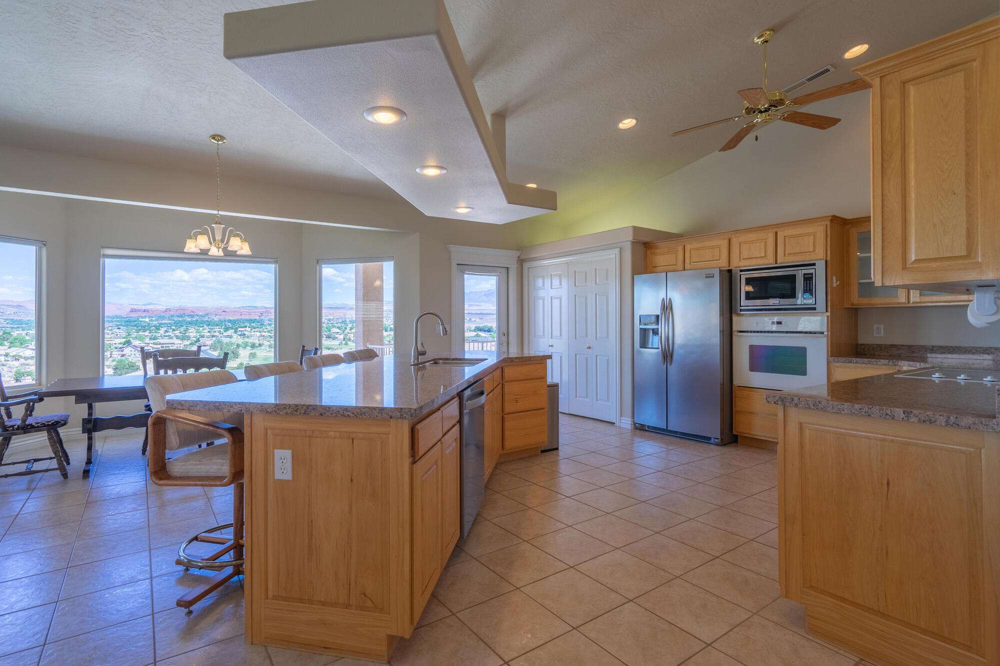 TAMARACK RIDGE ESTATES - Residential