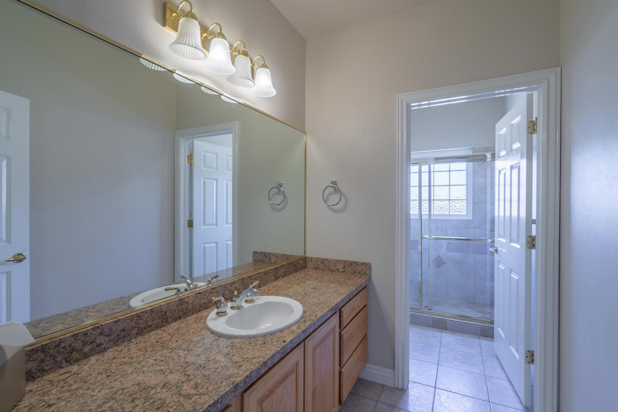 TAMARACK RIDGE ESTATES - Residential