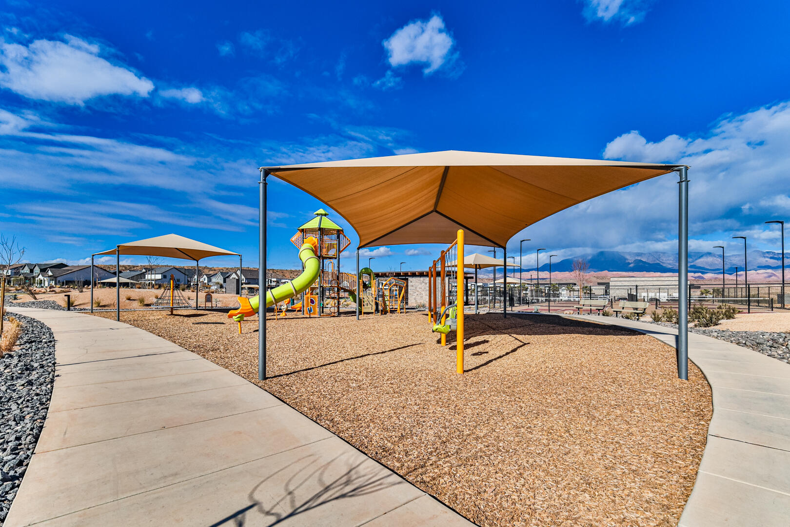 LABYRINTH PT AT LG VALLEY - Residential