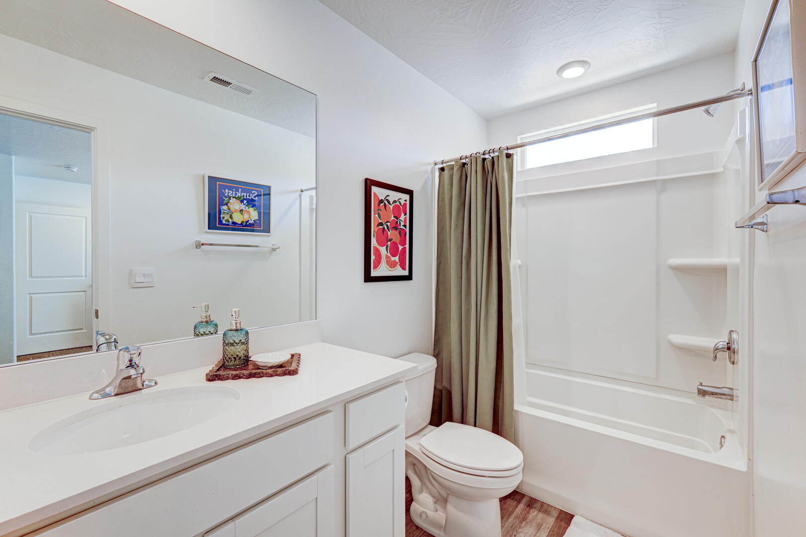 LABYRINTH PT AT LG VALLEY - Residential