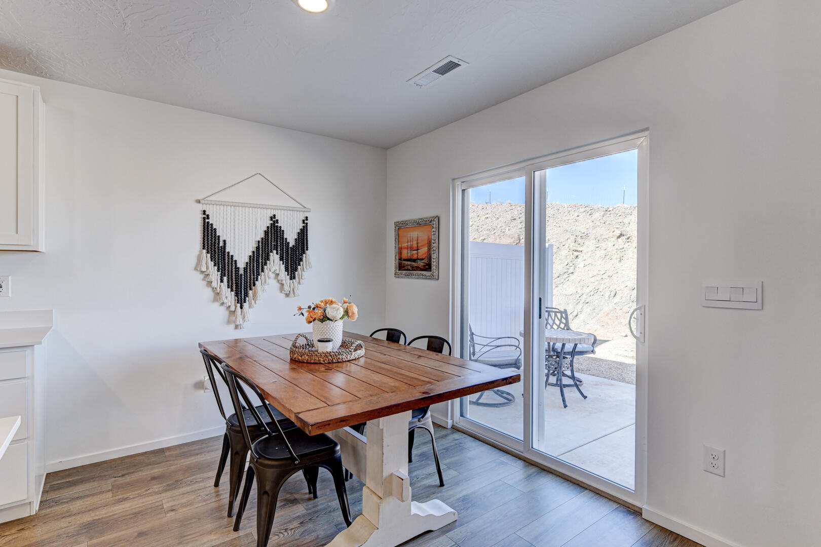 LABYRINTH PT AT LG VALLEY - Residential