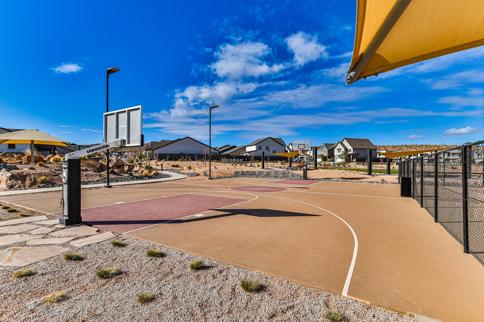 LABYRINTH PT AT LG VALLEY - Residential