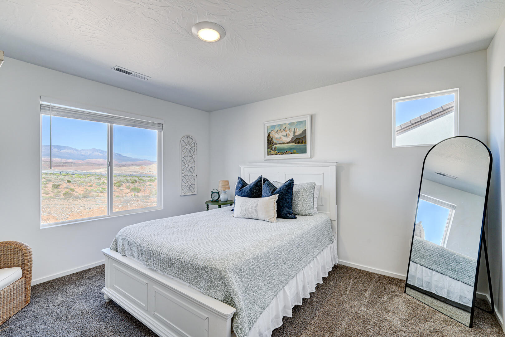 LABYRINTH PT AT LG VALLEY - Residential