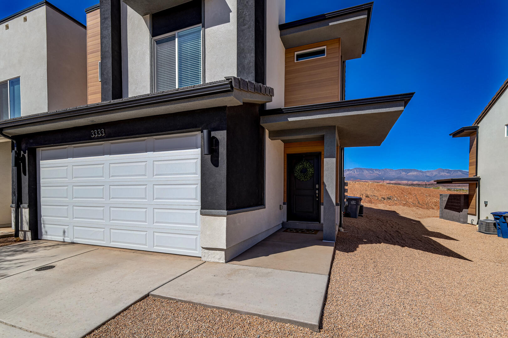 LABYRINTH PT AT LG VALLEY - Residential