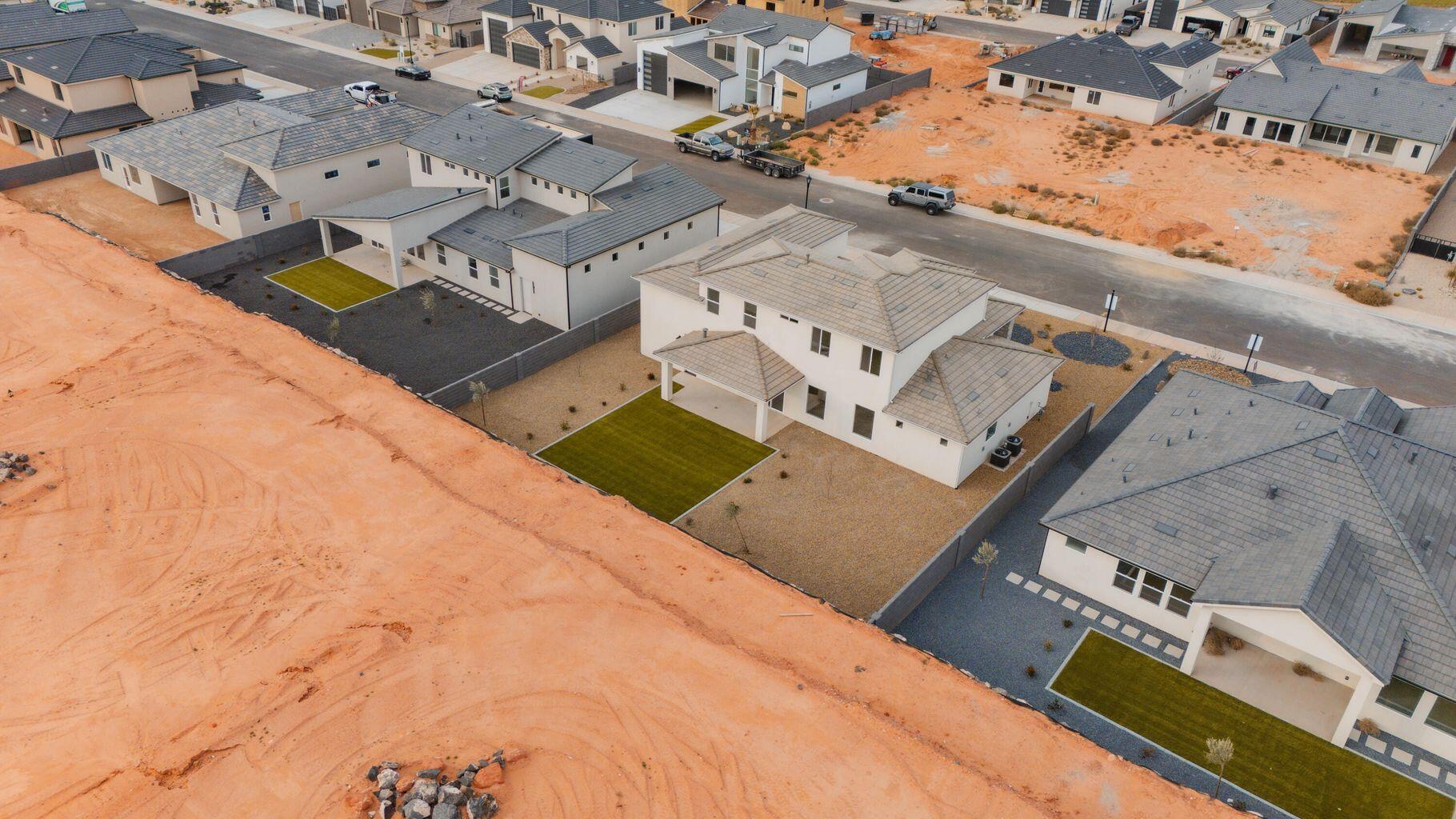 SAND HOLLOW VILLAGE - Residential