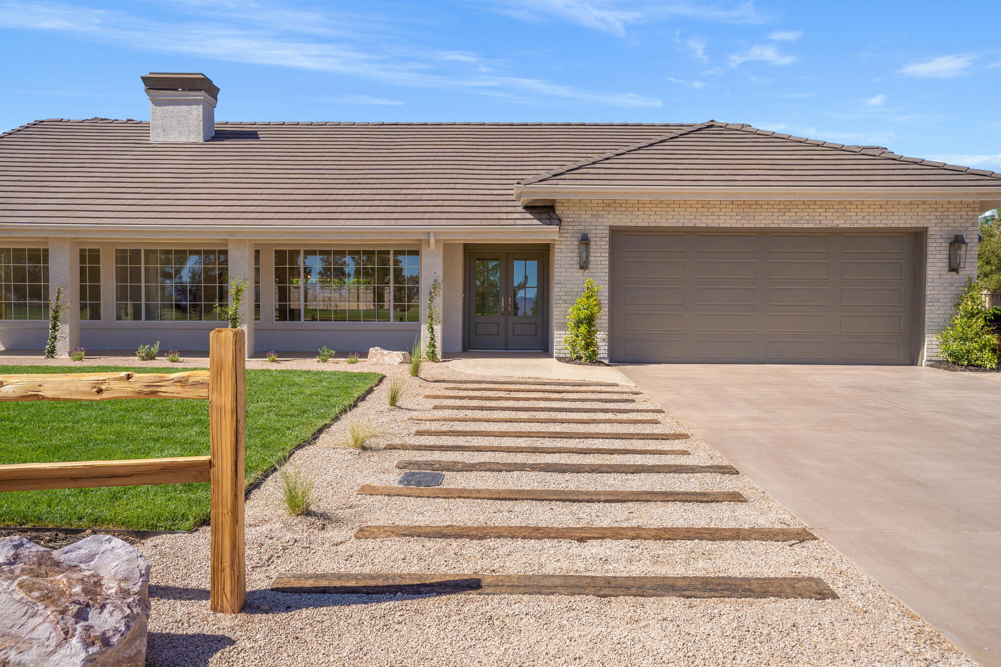 BLOOMINGTON COUNTRY CLUB - Residential