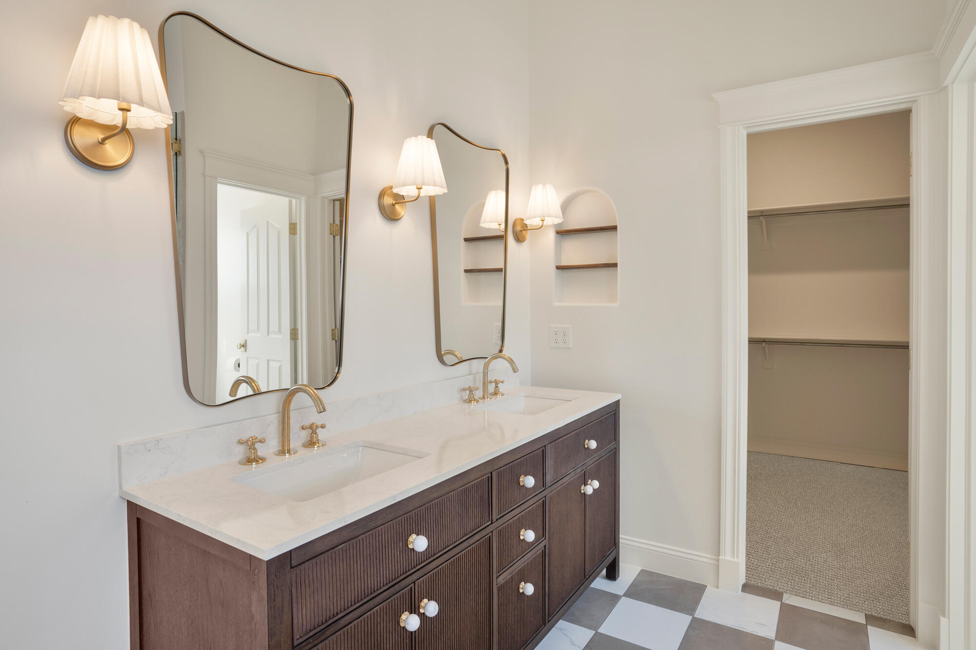 BLOOMINGTON COUNTRY CLUB - Residential