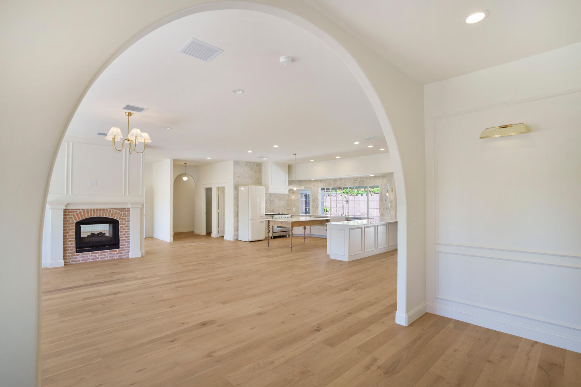 BLOOMINGTON COUNTRY CLUB - Residential