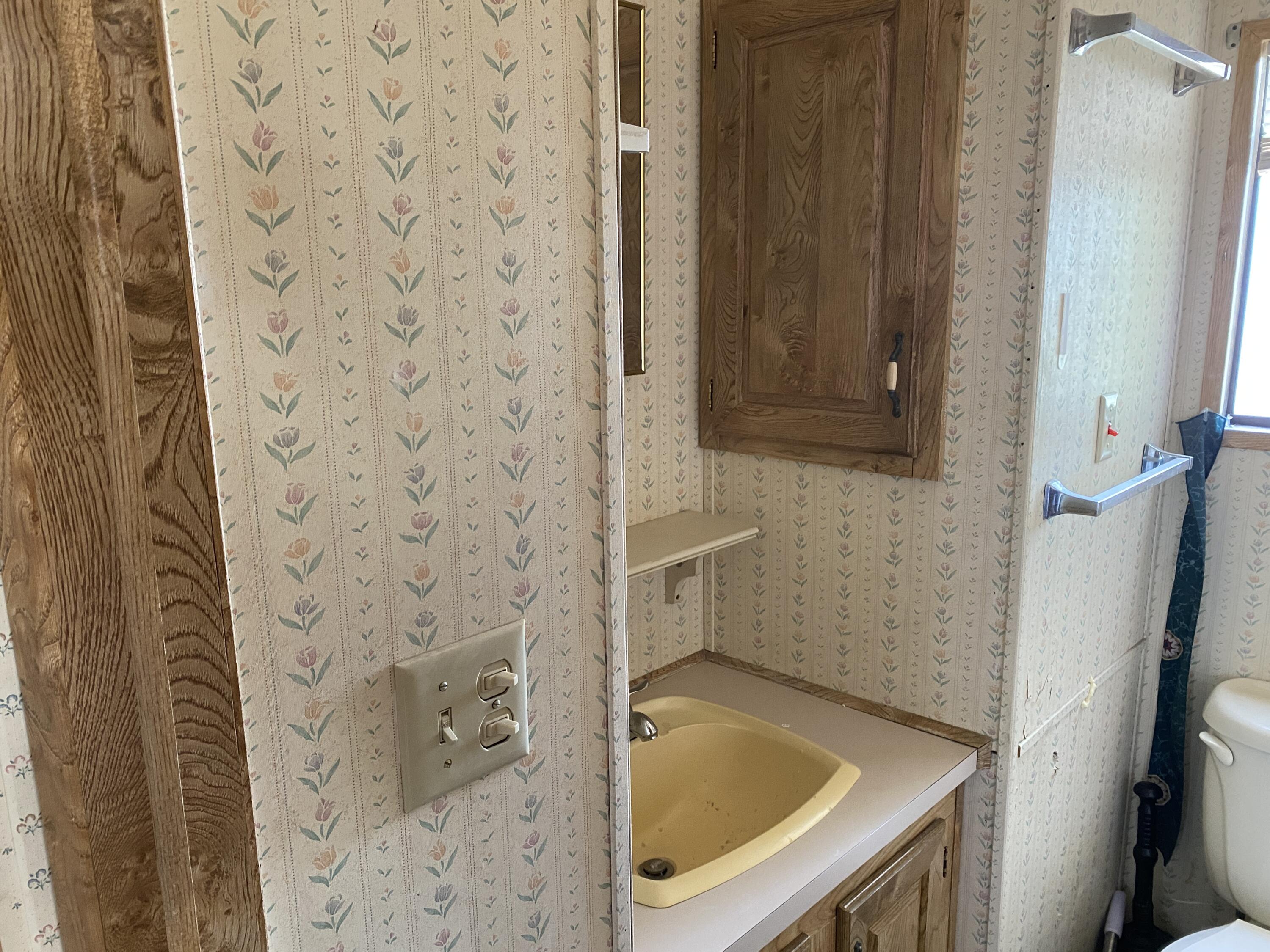 DIXIE DOWNS RV RESORT - Residential