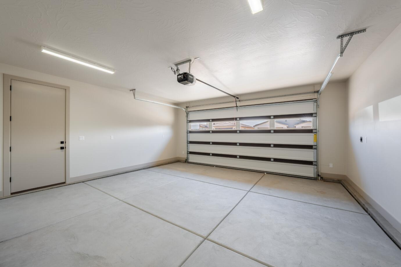 SOLIS AT CORAL CANYON - Residential