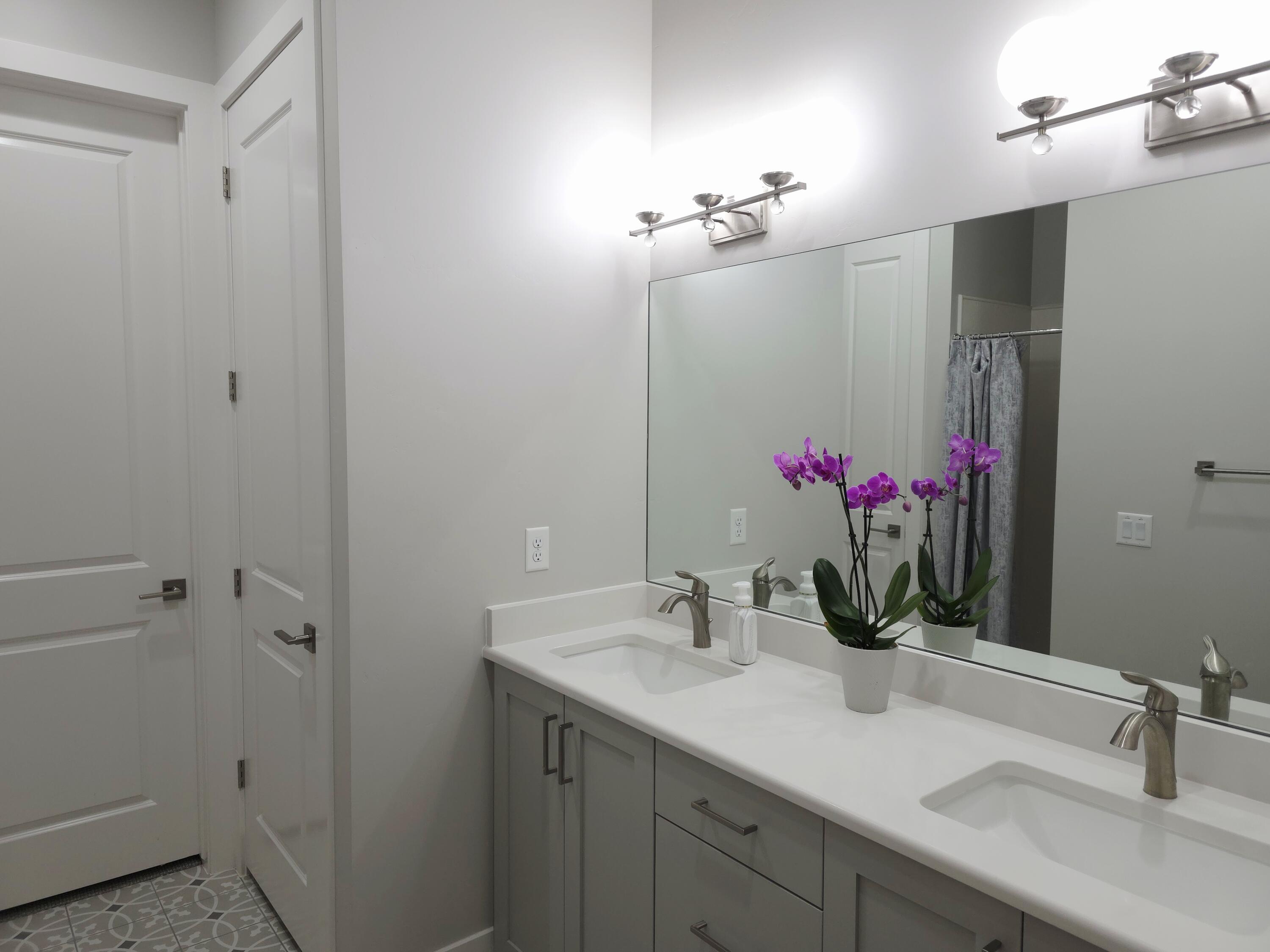 VILLAS AT SUN RIVER - Residential