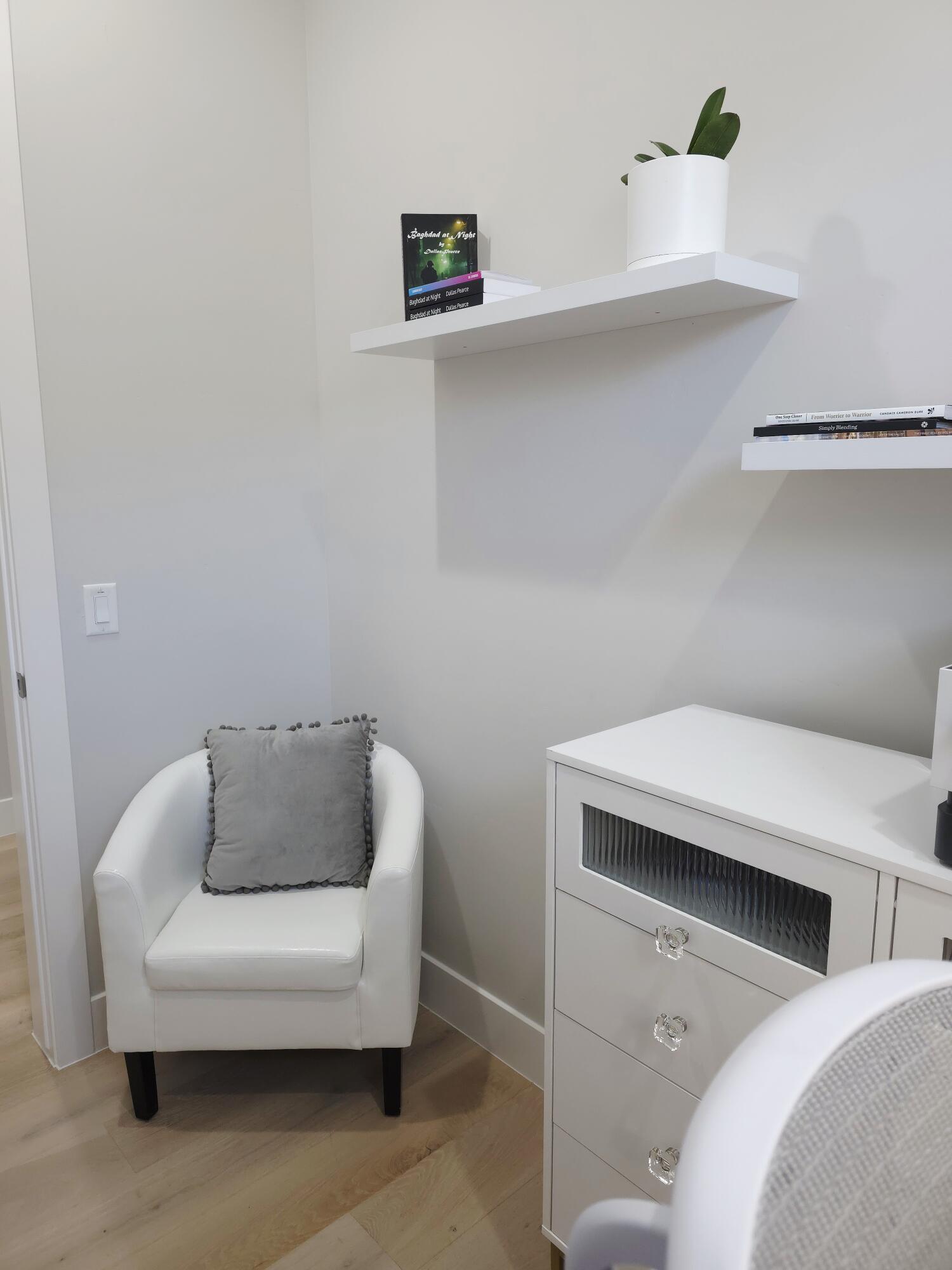 VILLAS AT SUN RIVER - Residential