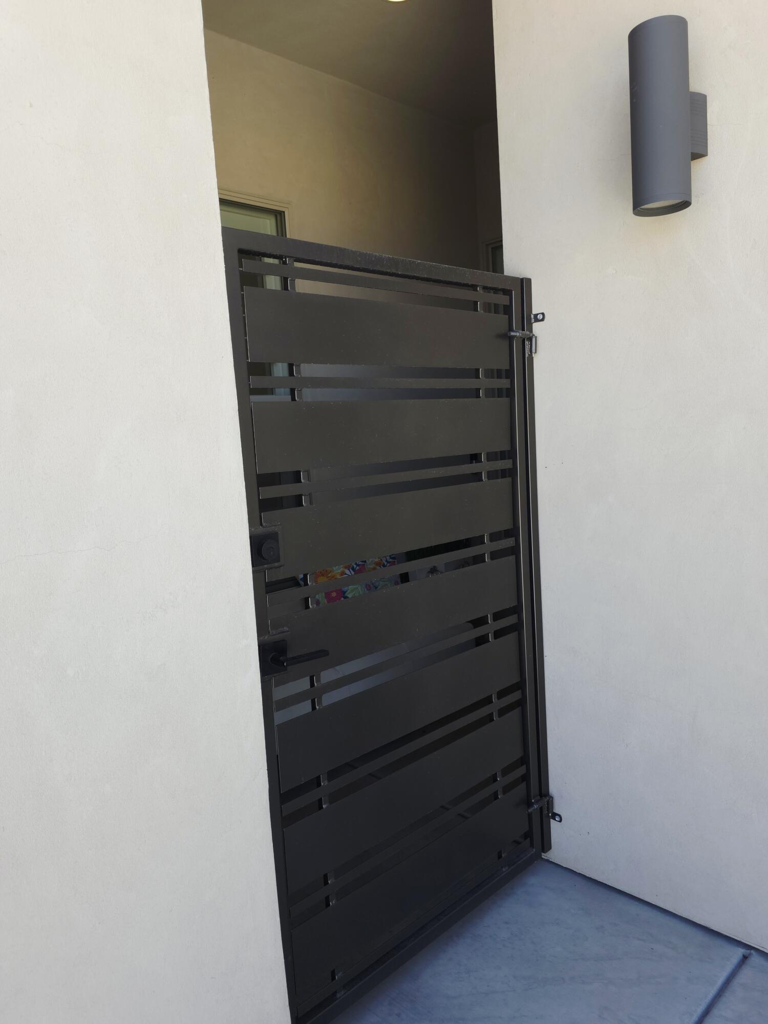 VILLAS AT SUN RIVER - Residential