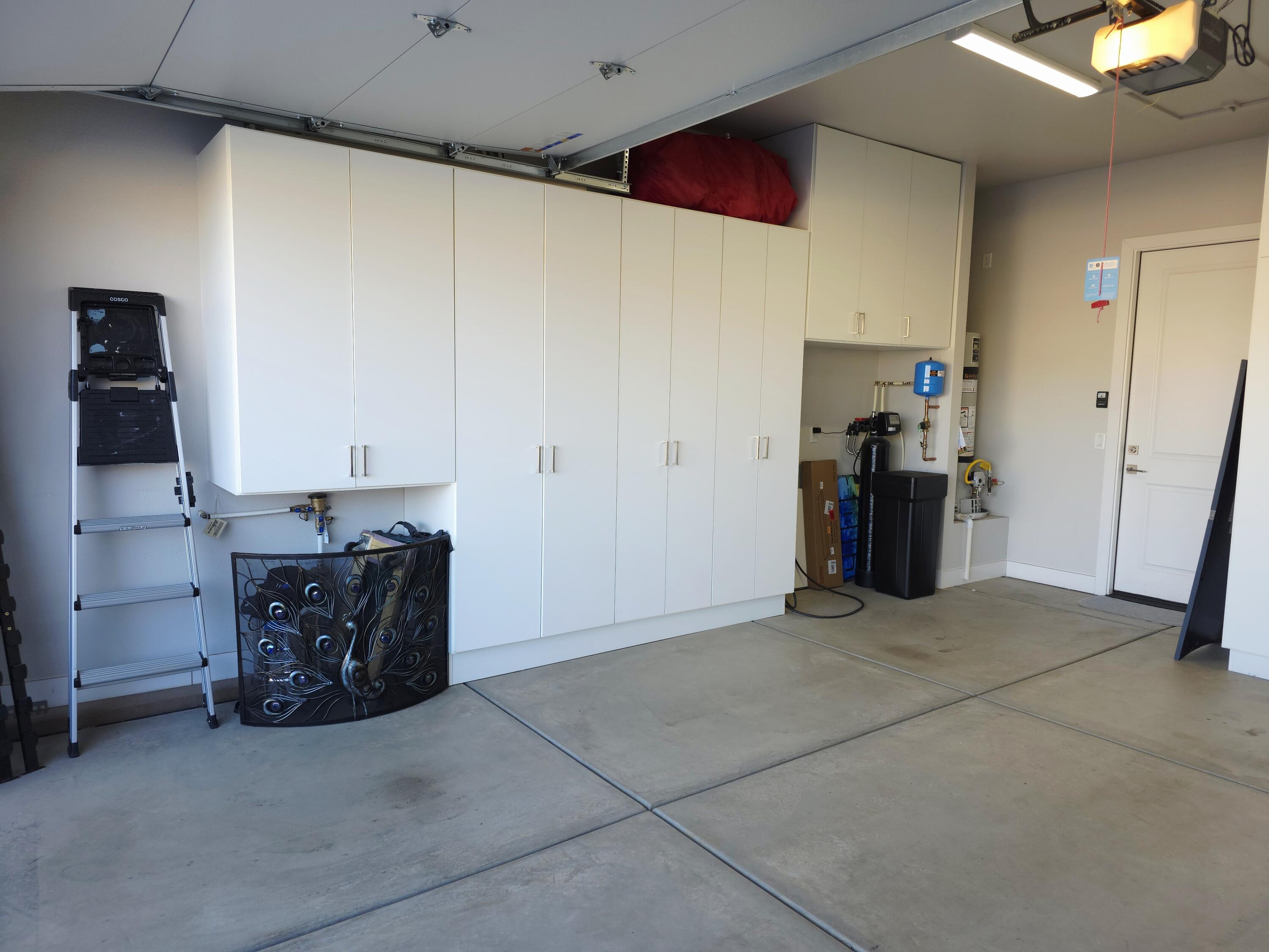 VILLAS AT SUN RIVER - Residential