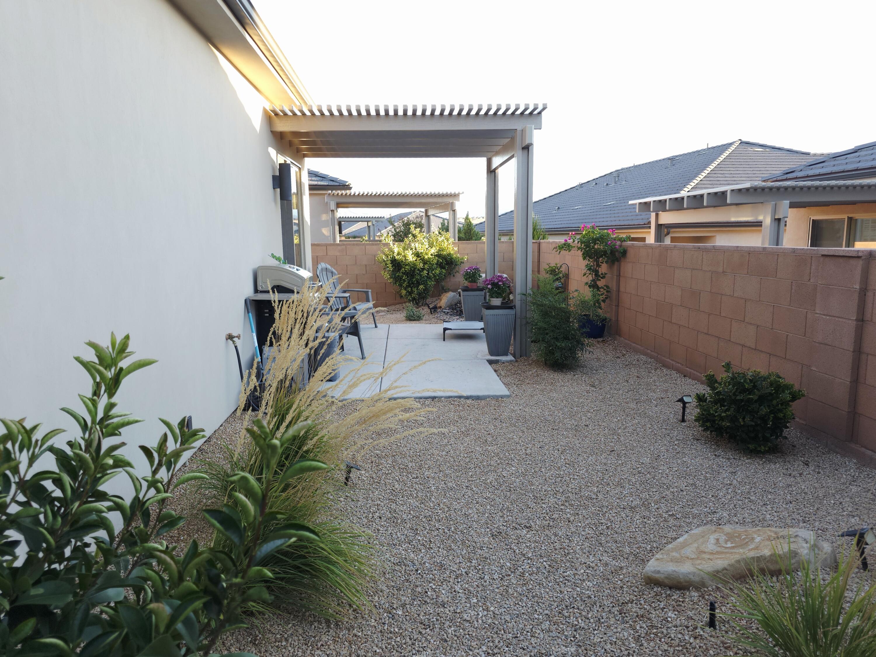 VILLAS AT SUN RIVER - Residential