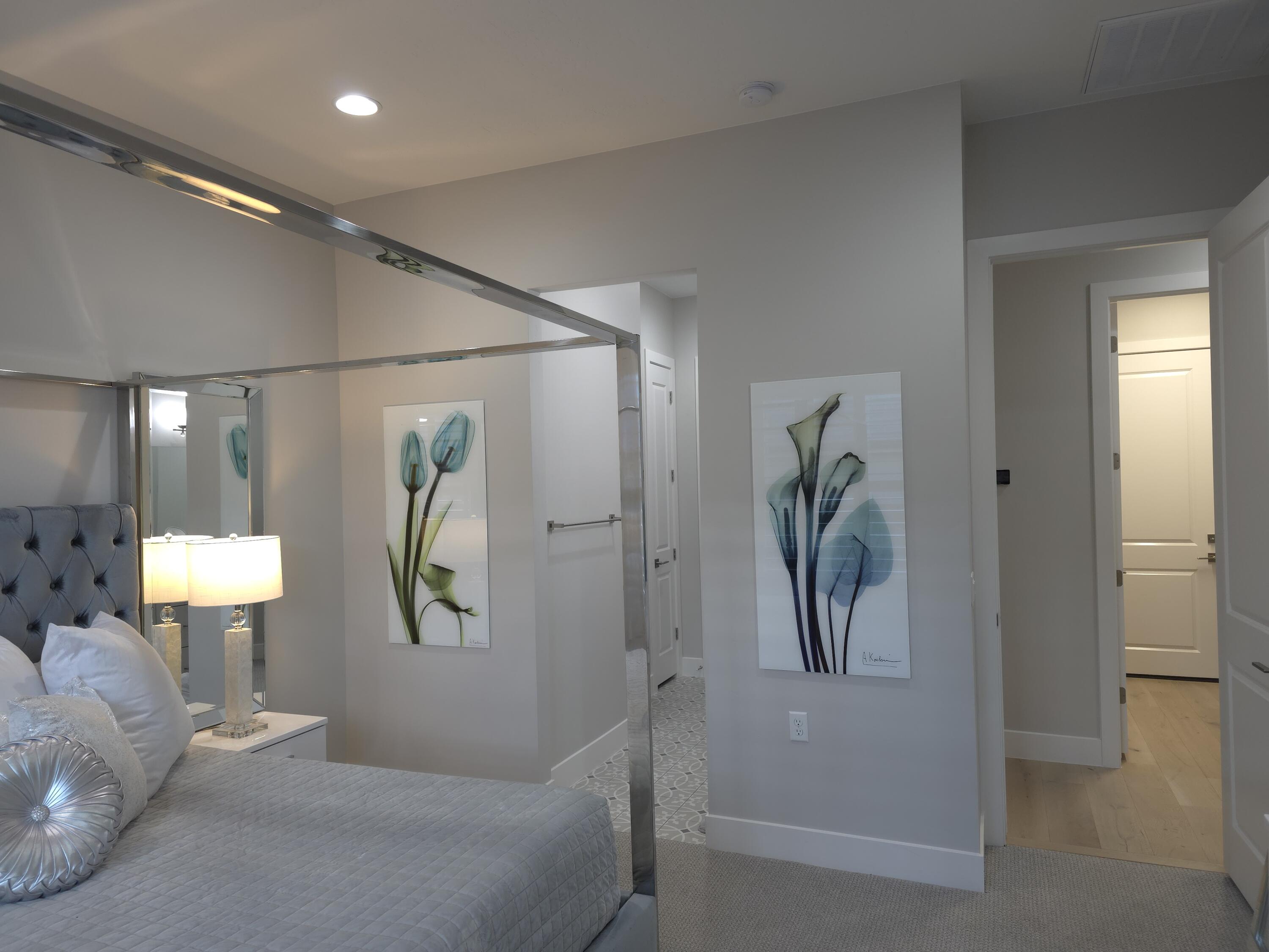 VILLAS AT SUN RIVER - Residential