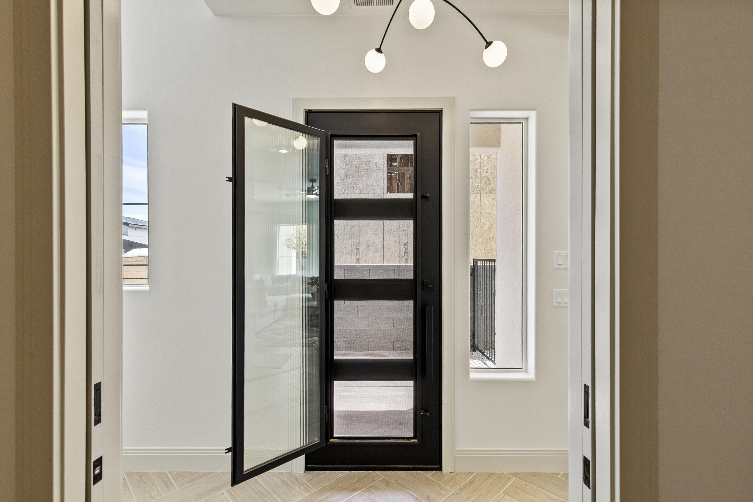 FALCON RIDGE - Residential