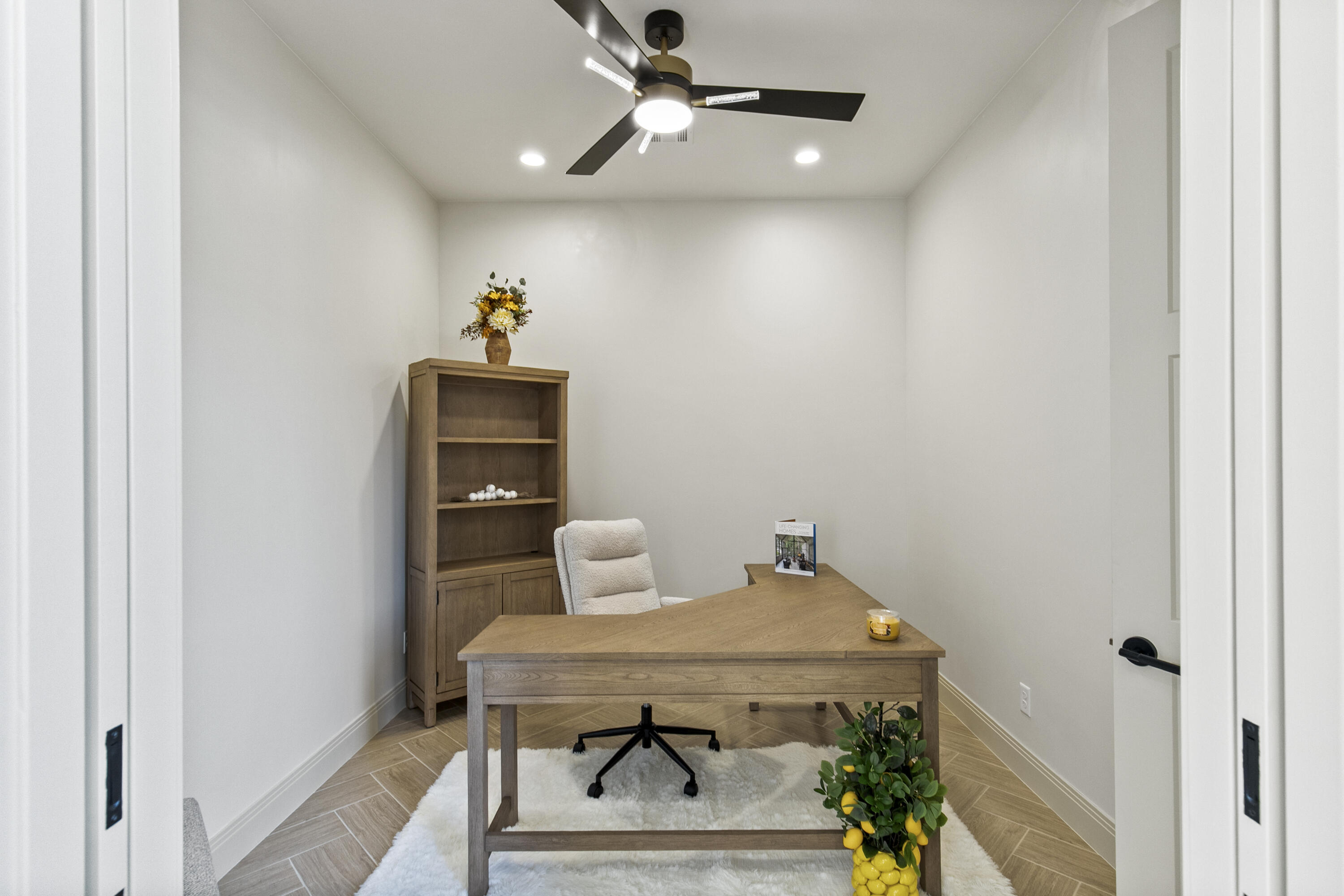 FALCON RIDGE - Residential