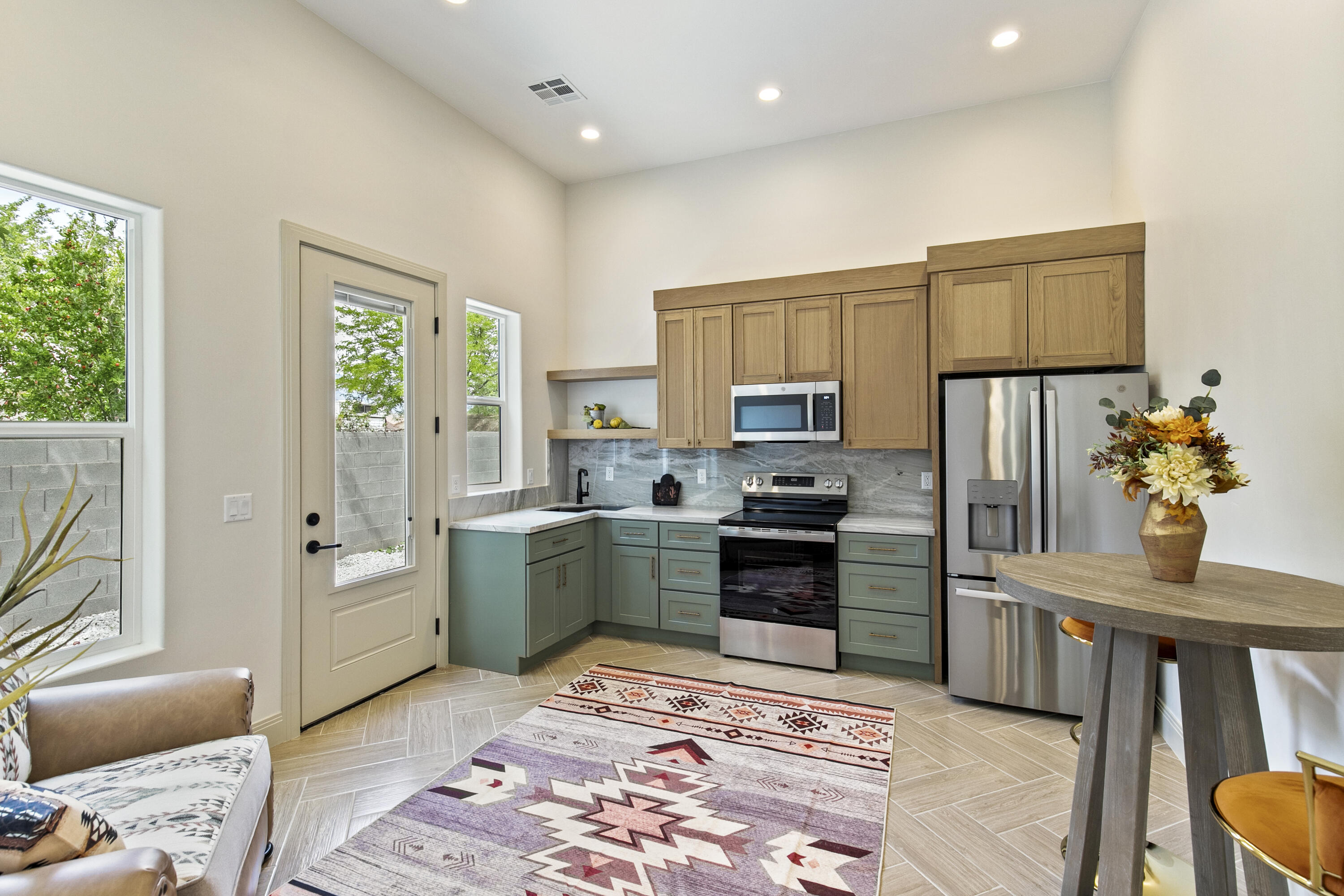 FALCON RIDGE - Residential