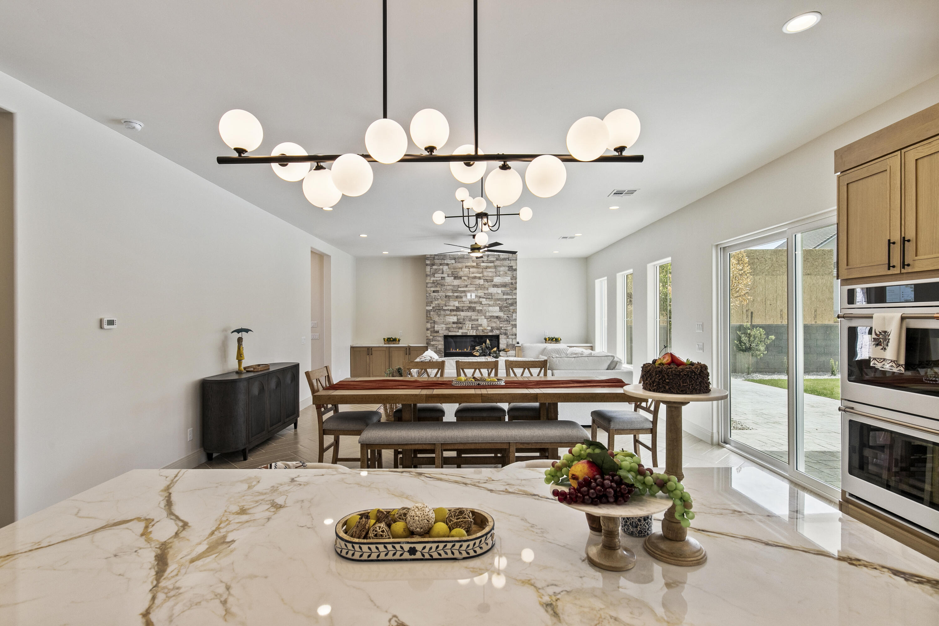 FALCON RIDGE - Residential