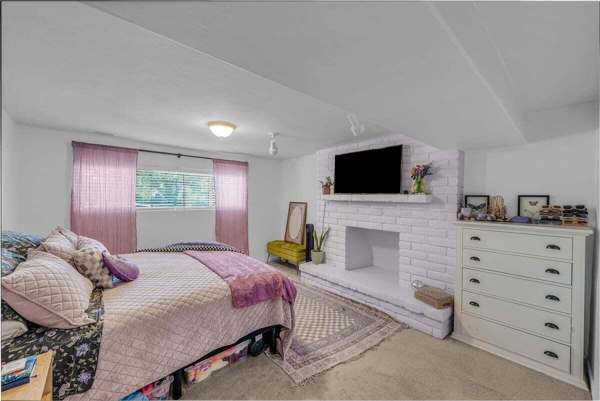 VALLEY VIEW HEIGHTS - Residential