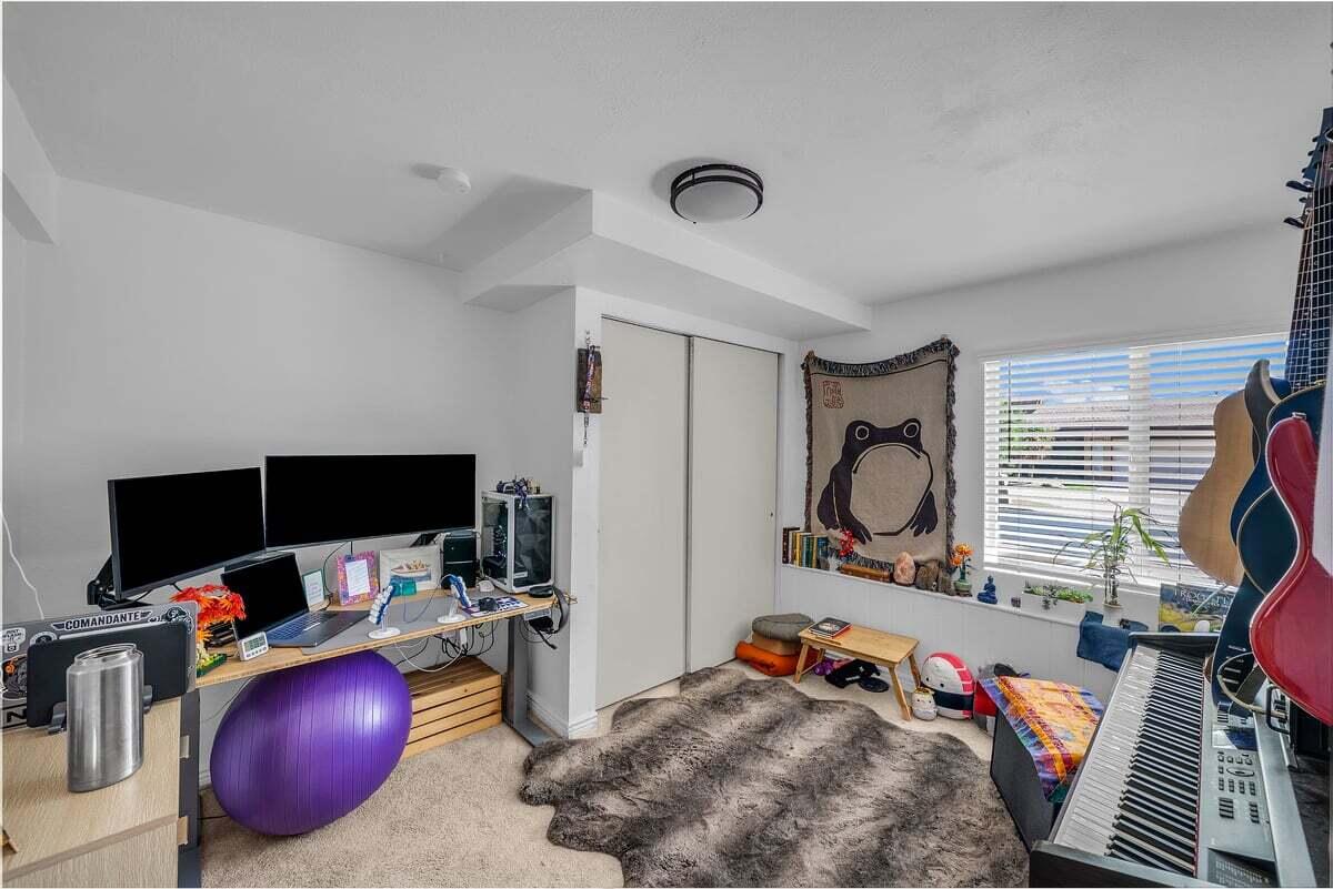 VALLEY VIEW HEIGHTS - Residential