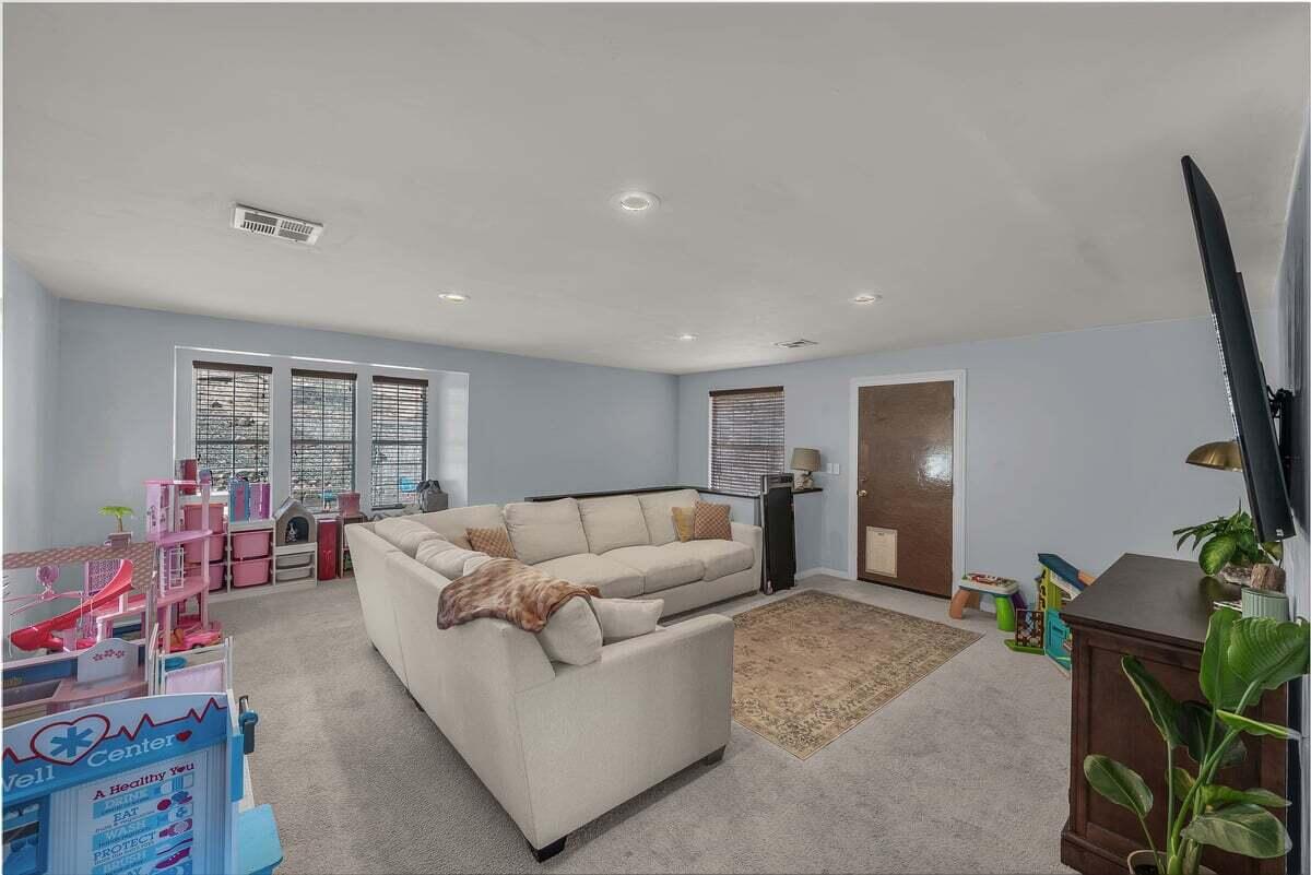 VALLEY VIEW HEIGHTS - Residential