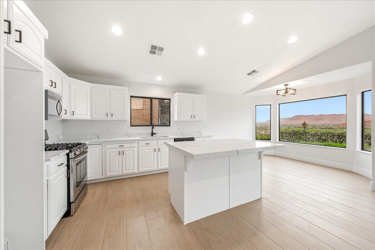 RIDGE AT ST GEORGE - Residential