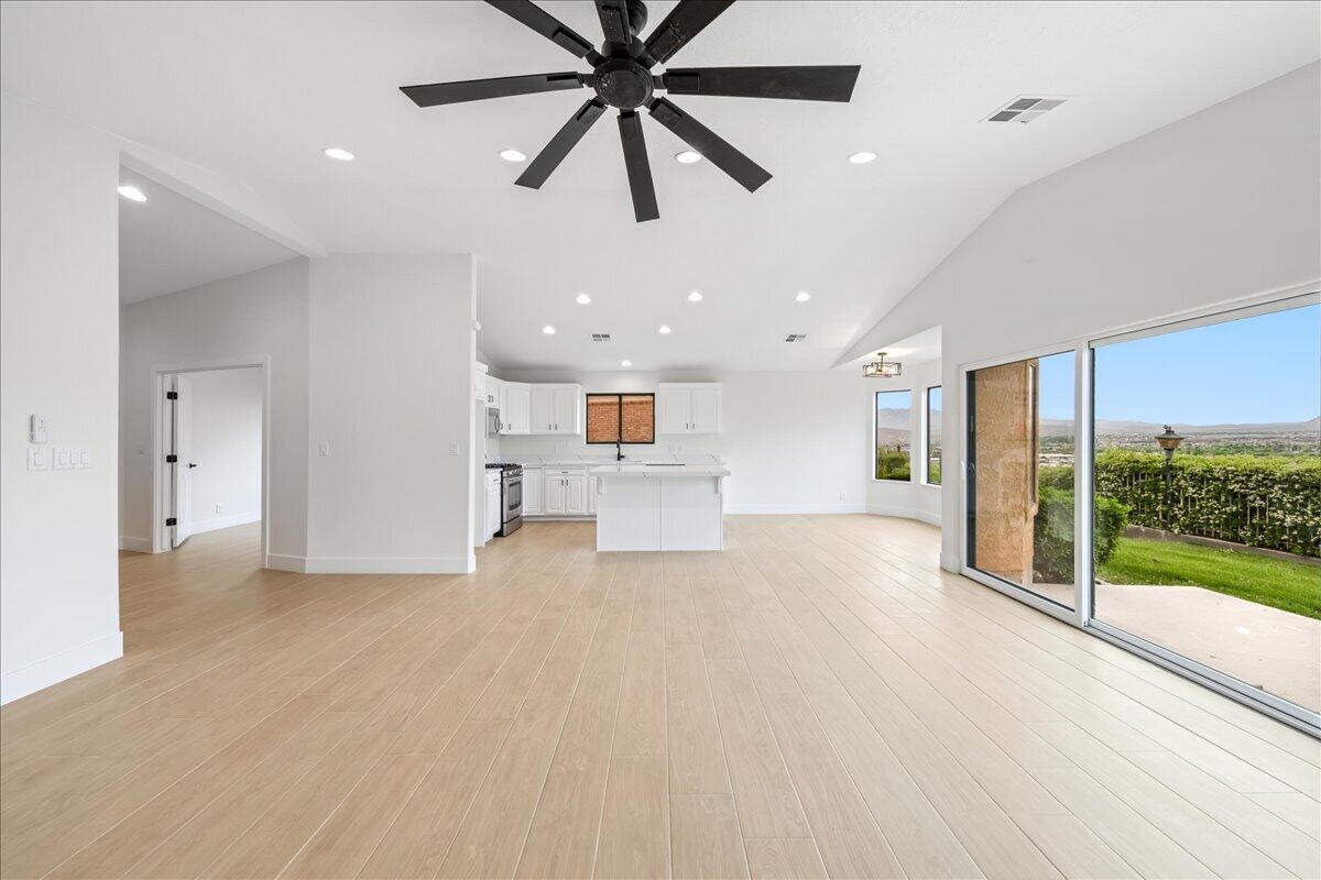 RIDGE AT ST GEORGE - Residential