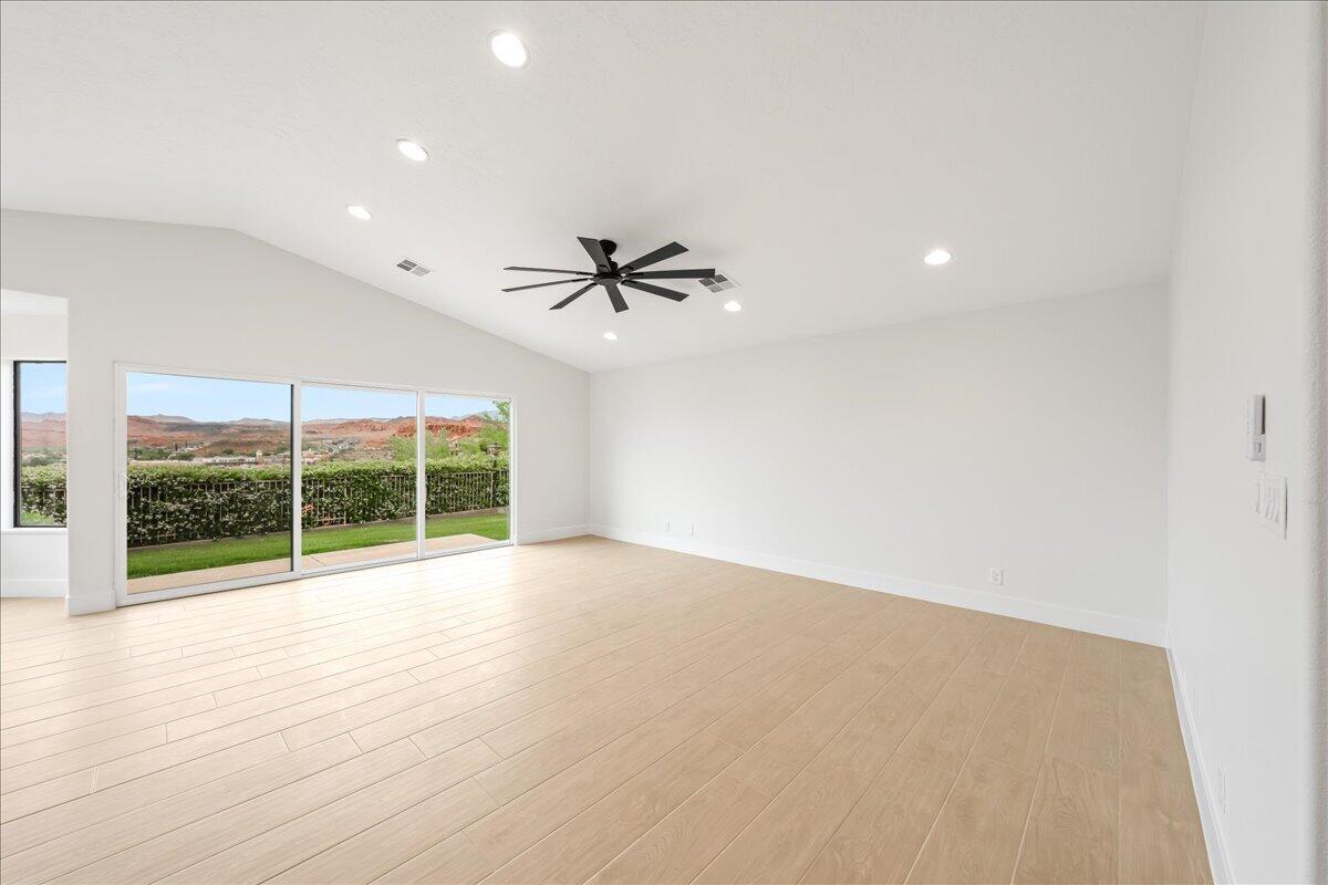 RIDGE AT ST GEORGE - Residential